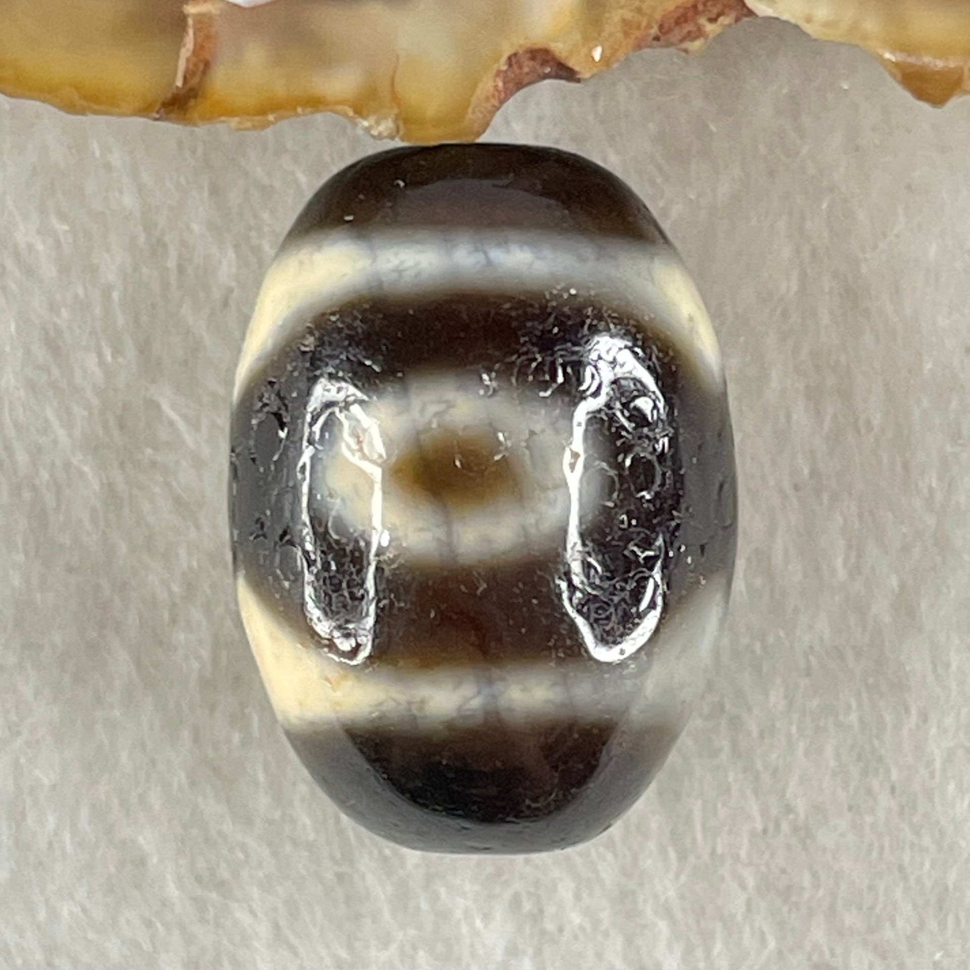 Natural Powerful Tibetan Old Oily Agate 3 Eyes Dzi Bead Heavenly Master (Tian Zhu) 三眼天诛 6.20g 20.3 by 14.7mm - Huangs Jadeite and Jewelry Pte Ltd