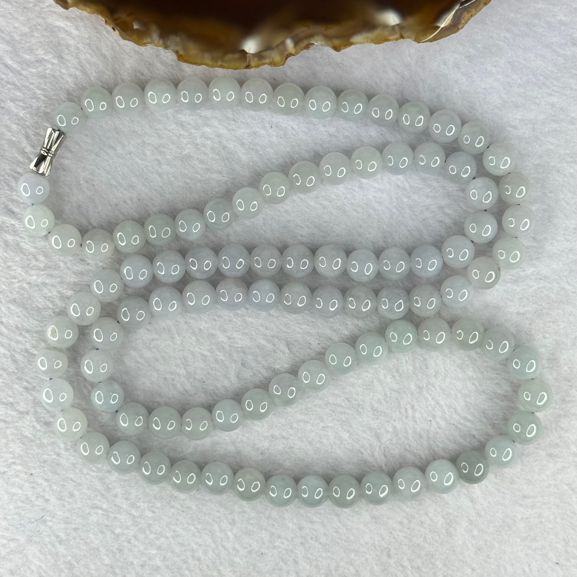 Type A Semi Icy Jelly Lavender Jadeite Beads Necklace 83.24g 76cm 8.2mm 98 Beads - Huangs Jadeite and Jewelry Pte Ltd