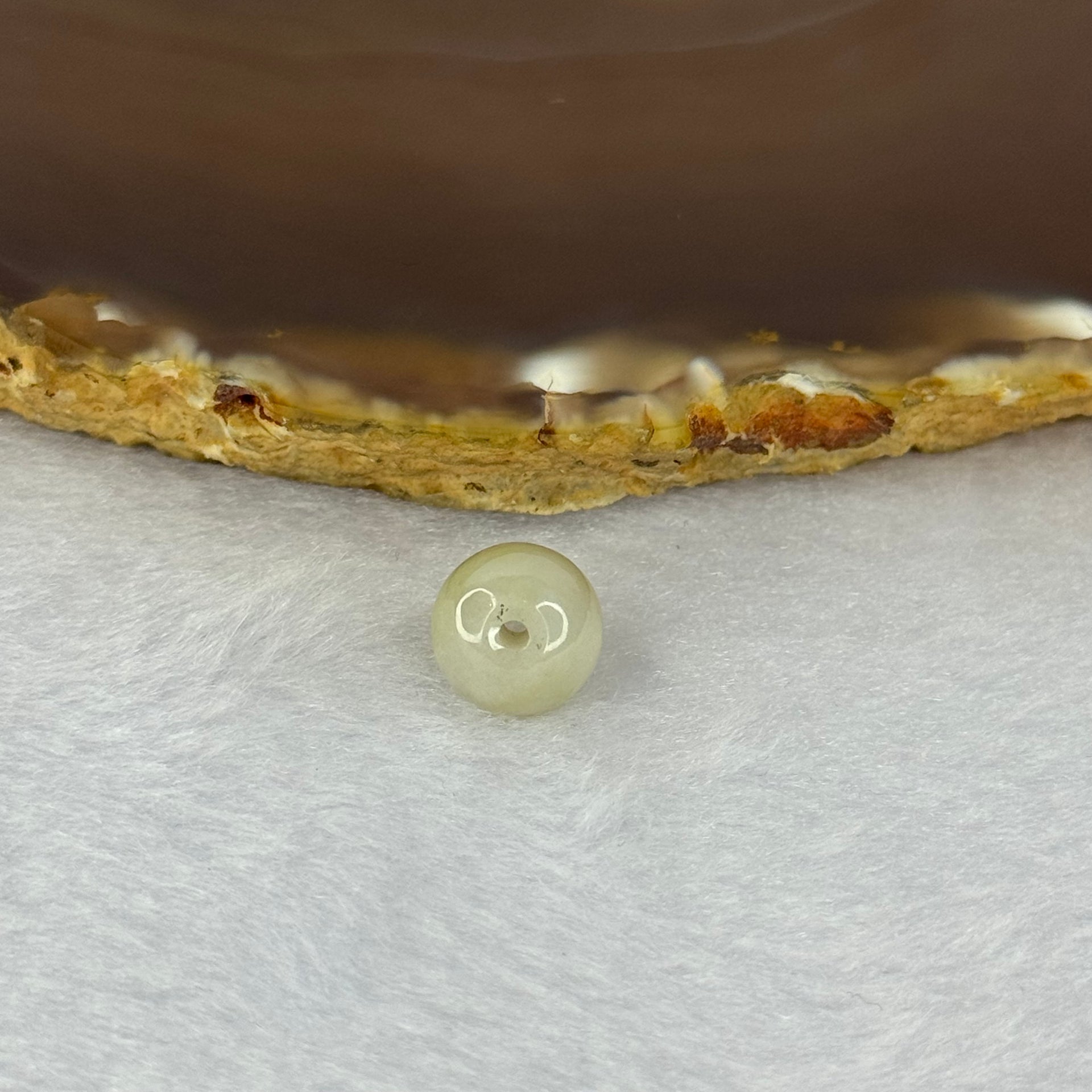 Type A Yellowish Green Jadeite Bead for Bracelet/Necklace/Earrings/Rings 1.61g 9.8mm - Huangs Jadeite and Jewelry Pte Ltd