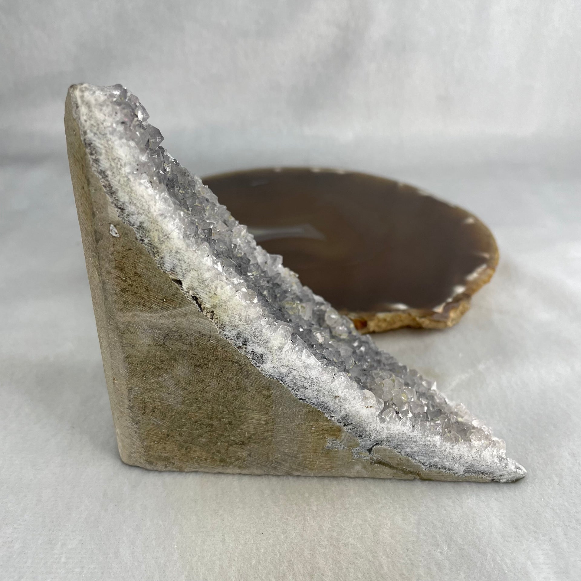 Natural Amethyst Rough Display  398.05g 108.9 by 54.5 by 98.1mm - Huangs Jadeite and Jewelry Pte Ltd