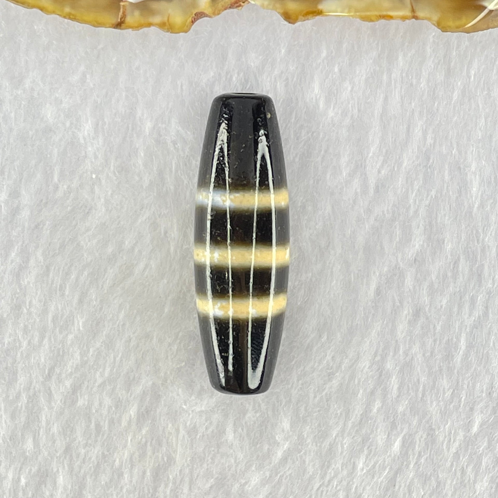 Natural Powerful Tibetan Old Oily Agate 3-Lines Dzi Bead Heavenly Master (Tian Zhu) 8.17g 38.1 by 12.2mm - Huangs Jadeite and Jewelry Pte Ltd