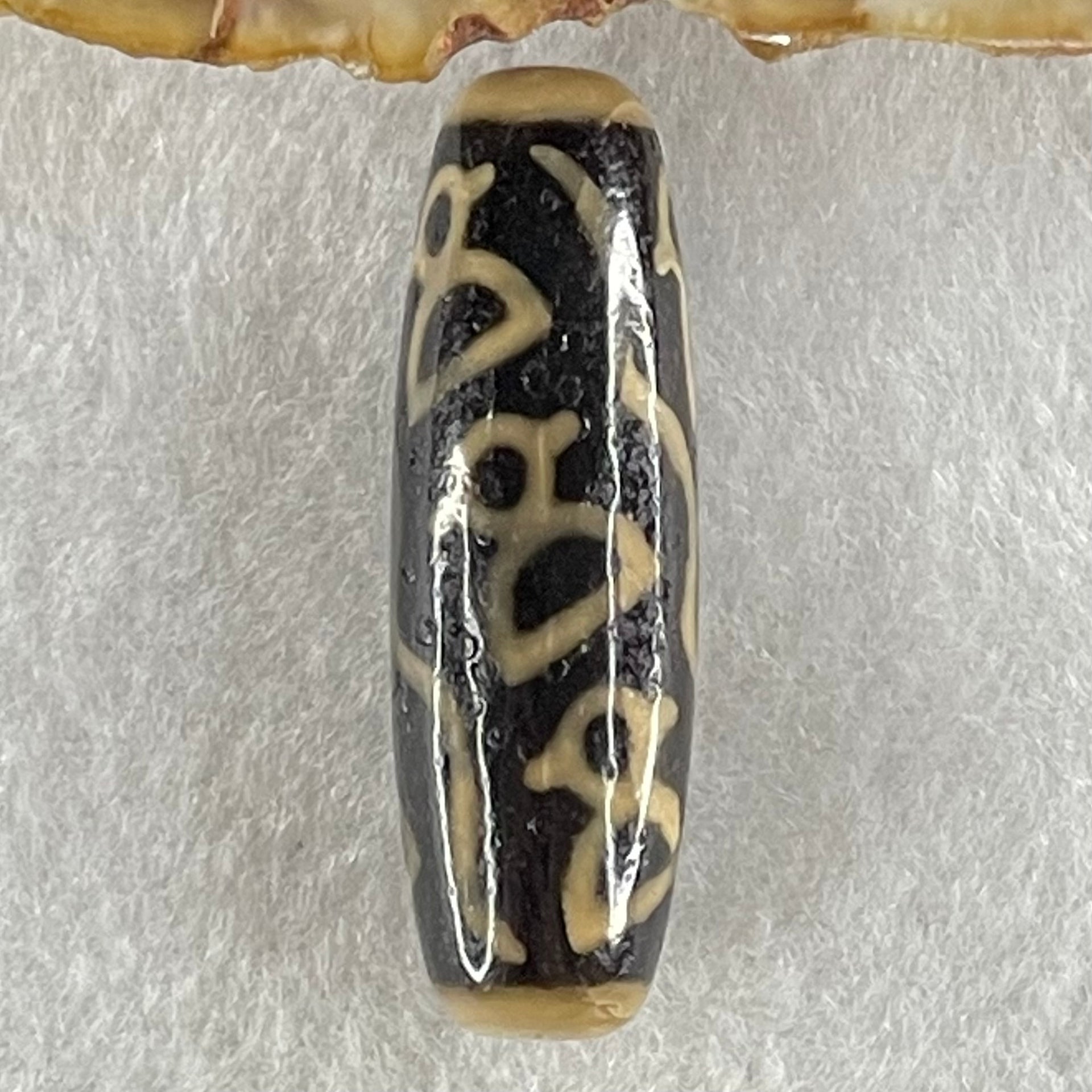Natural Powerful Tibetan Old Oily Agate 9 Cai Shen Dzi Bead Heavenly Master (Tian Zhu) 九财神天珠 9.00g 38.2 by 13.0mm - Huangs Jadeite and Jewelry Pte Ltd