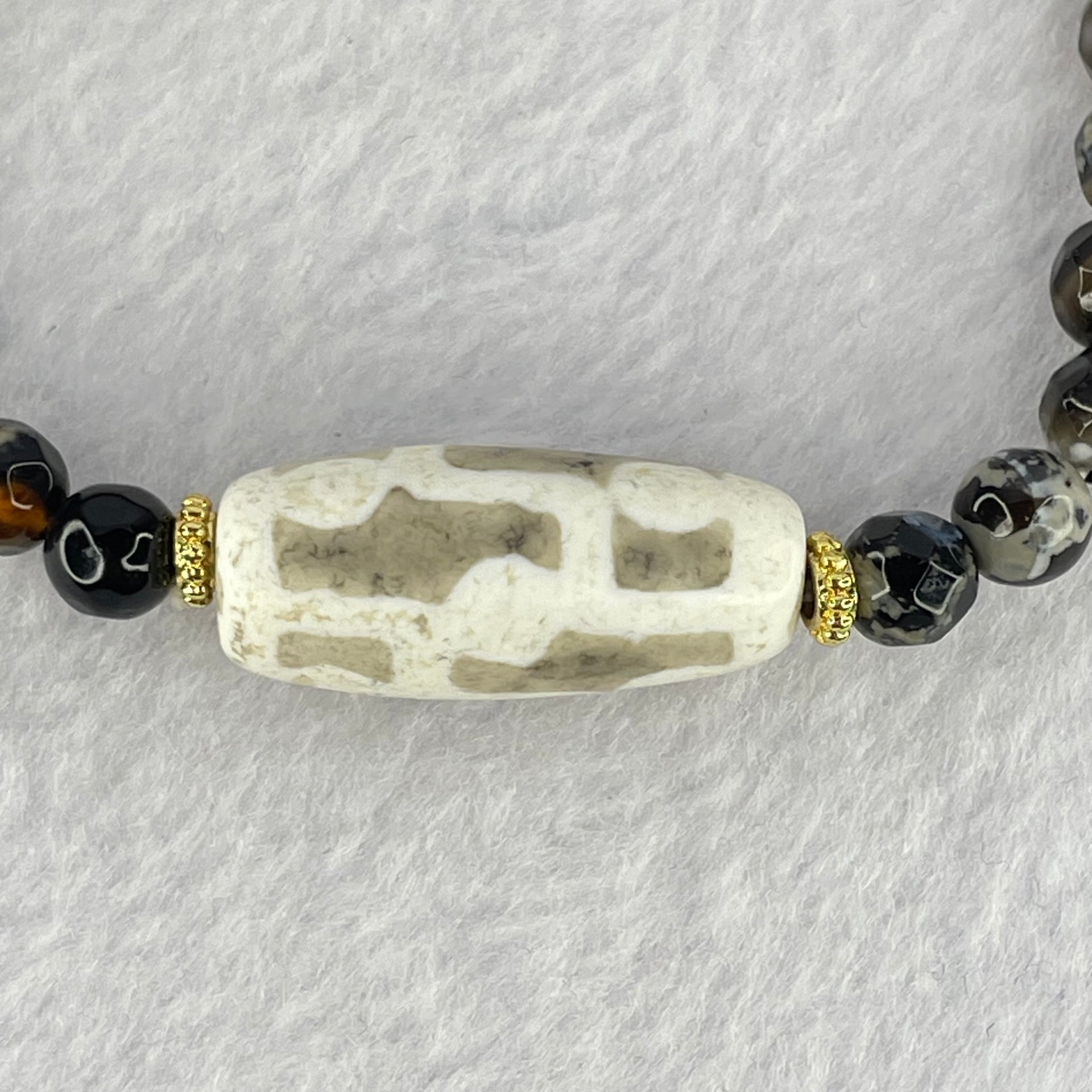Rare Natural Powerful Tibetan Old Antique Oily Agate 9 Eyes Dzi Bead Heavenly Master (Tian Zhu) 25.6 by 11.2mm with Natural Black Agate 6.1mm 27 Beads 12.68g 16cm - Huangs Jadeite and Jewelry Pte Ltd