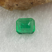 Natural Colombia Vivid Green Emerald (Beryl) Cut-Cornered Rectangular Step cut 0.48ct 5.2 by 4.5 by 2.8mm - Huangs Jadeite and Jewelry Pte Ltd