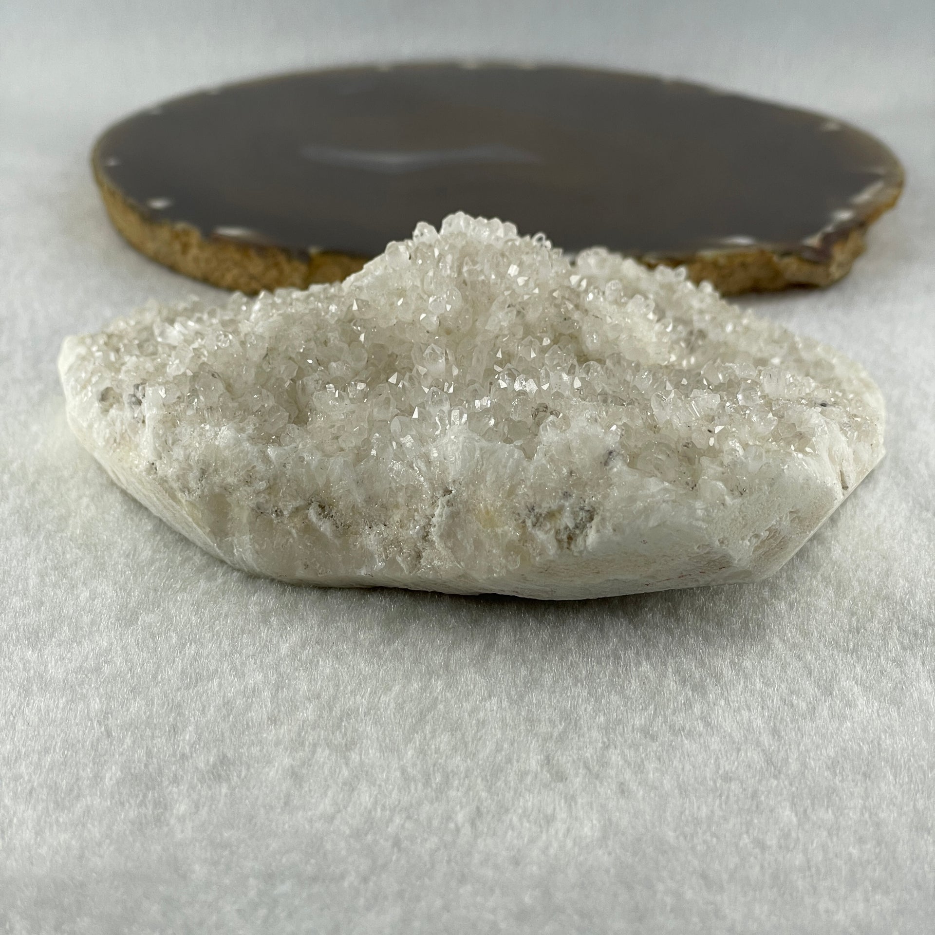 Natural White Quartz Cluster Rough Display 429.8g 123.4 by 112.2 by 41.0mm - Huangs Jadeite and Jewelry Pte Ltd