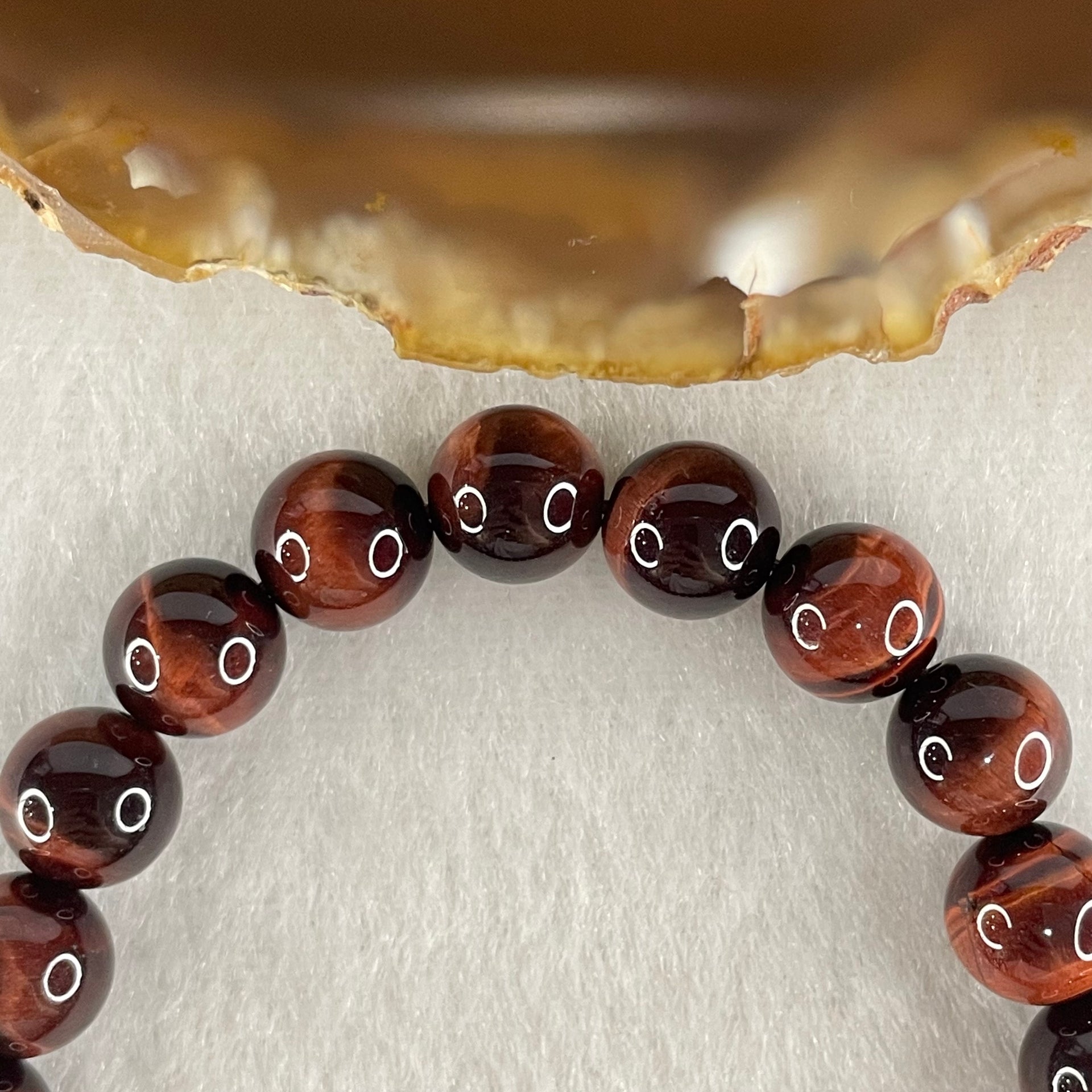 Natural Red Tiger's Eye Quartz Beads Bracelet 18.07g 15.5cm 8.3mm 23 Beads - Huangs Jadeite and Jewelry Pte Ltd