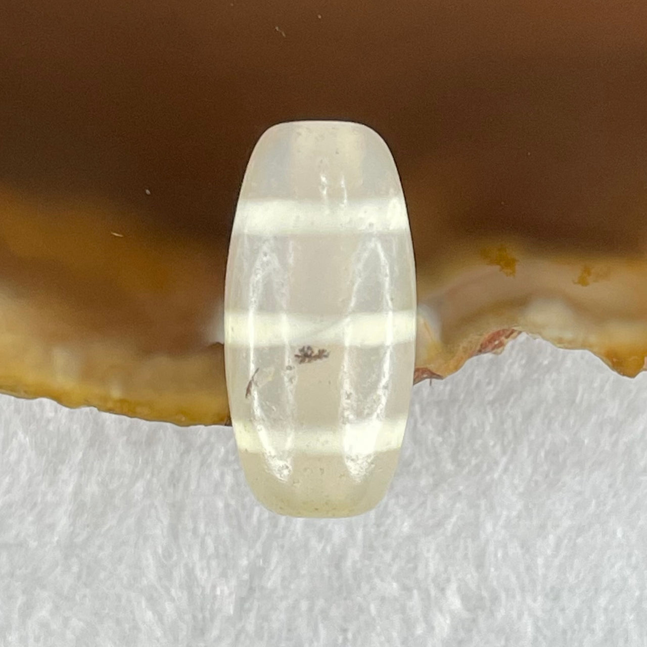Natural Powerful Tibetan Old Oily Agate 3-Lines Dzi Bead Heavenly Master (Tian Zhu) 三行天诛 2.76g 20.1 by 9.7mm - Huangs Jadeite and Jewelry Pte Ltd