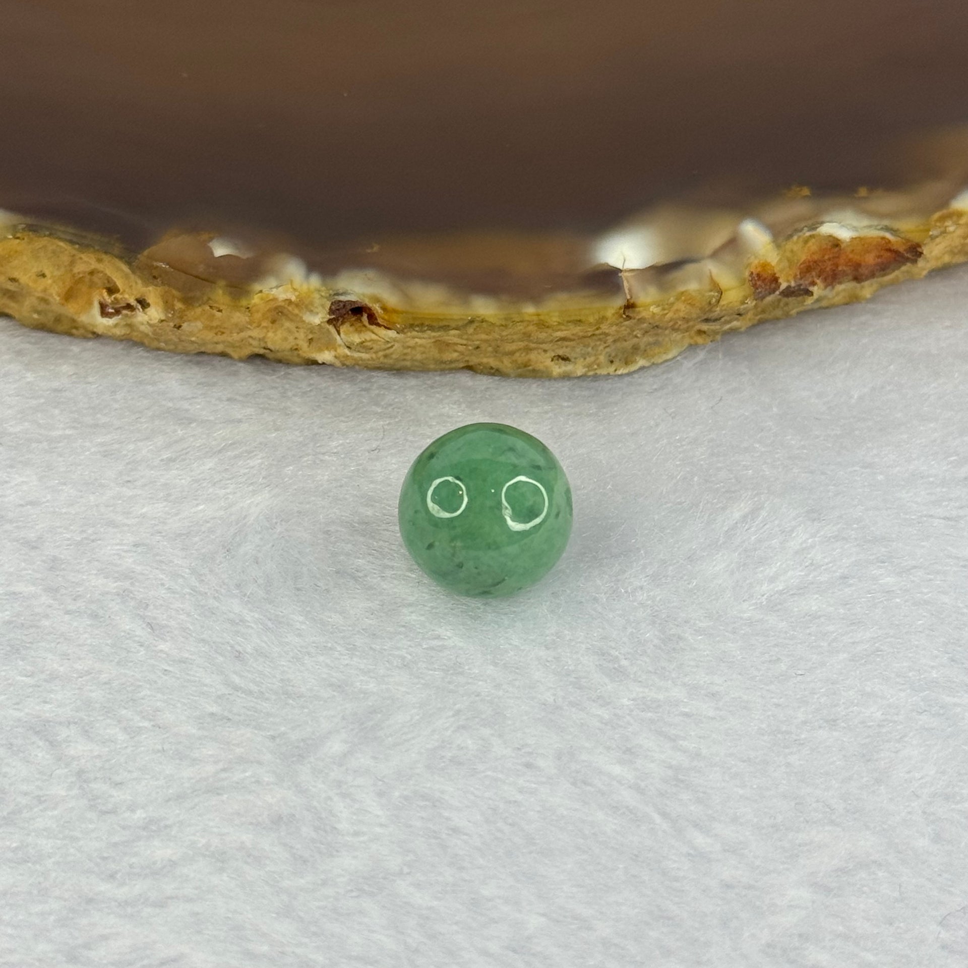Type A Green Jadeite Bead for Bracelet/Necklace/Earrings/Ring 
2.35g 11.2mm - Huangs Jadeite and Jewelry Pte Ltd