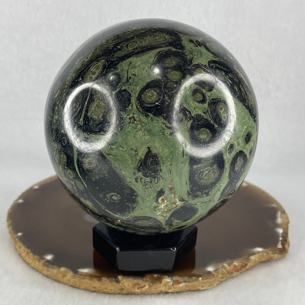Natural Kambamba Jasper Sphere Ball Display with Custom Onyx Stand | Ancient Mystic Orb & Grounding Earth Shield (1,360.2g | 95.0x110.0mm | Anchor, Ancient Vitality, Environmental Tranquility & Wealth Growth)