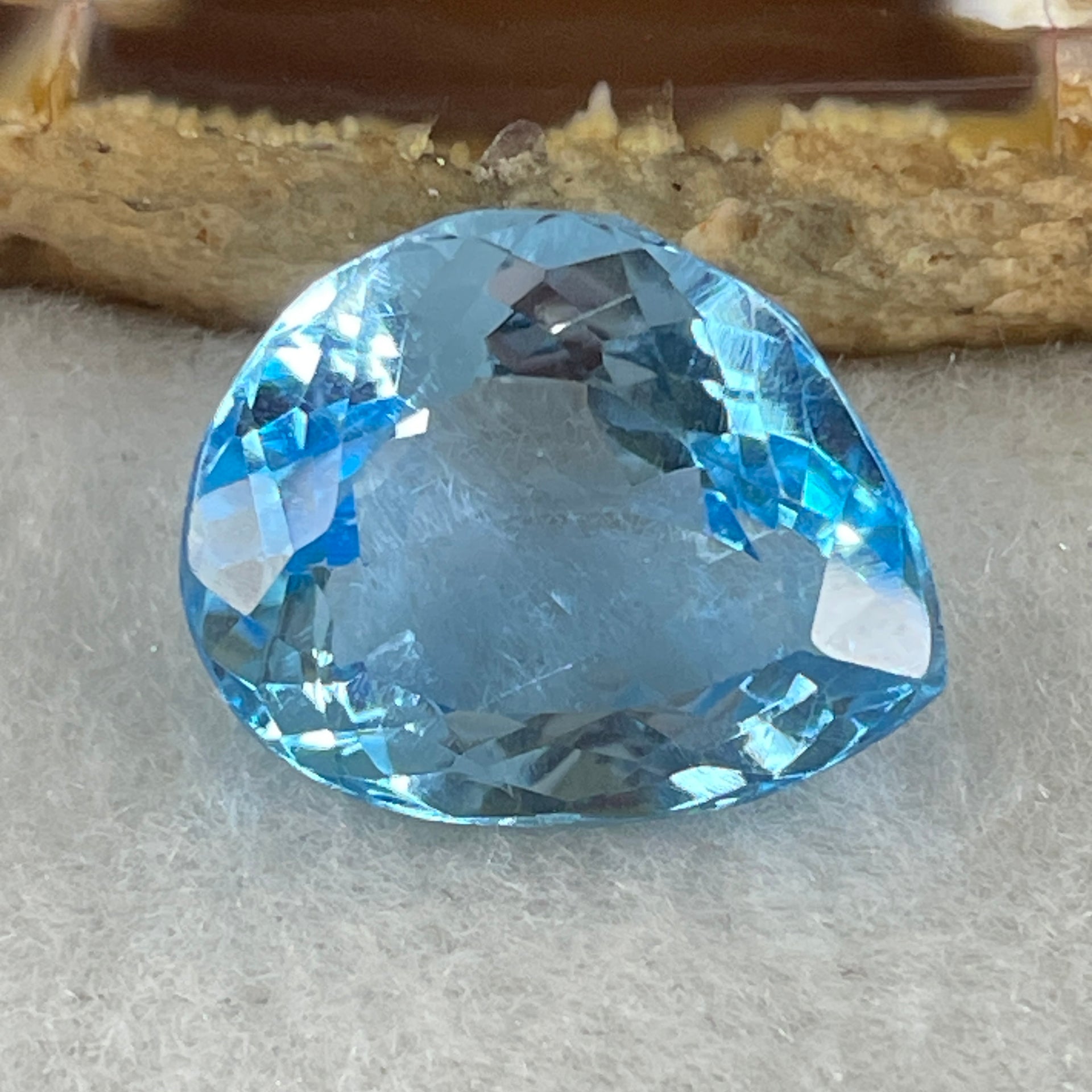 Natural Sky Blue Topaz Teardrop Shape 14.58ct 16.5 by 13.2 by 8.4mm - Huangs Jadeite and Jewelry Pte Ltd