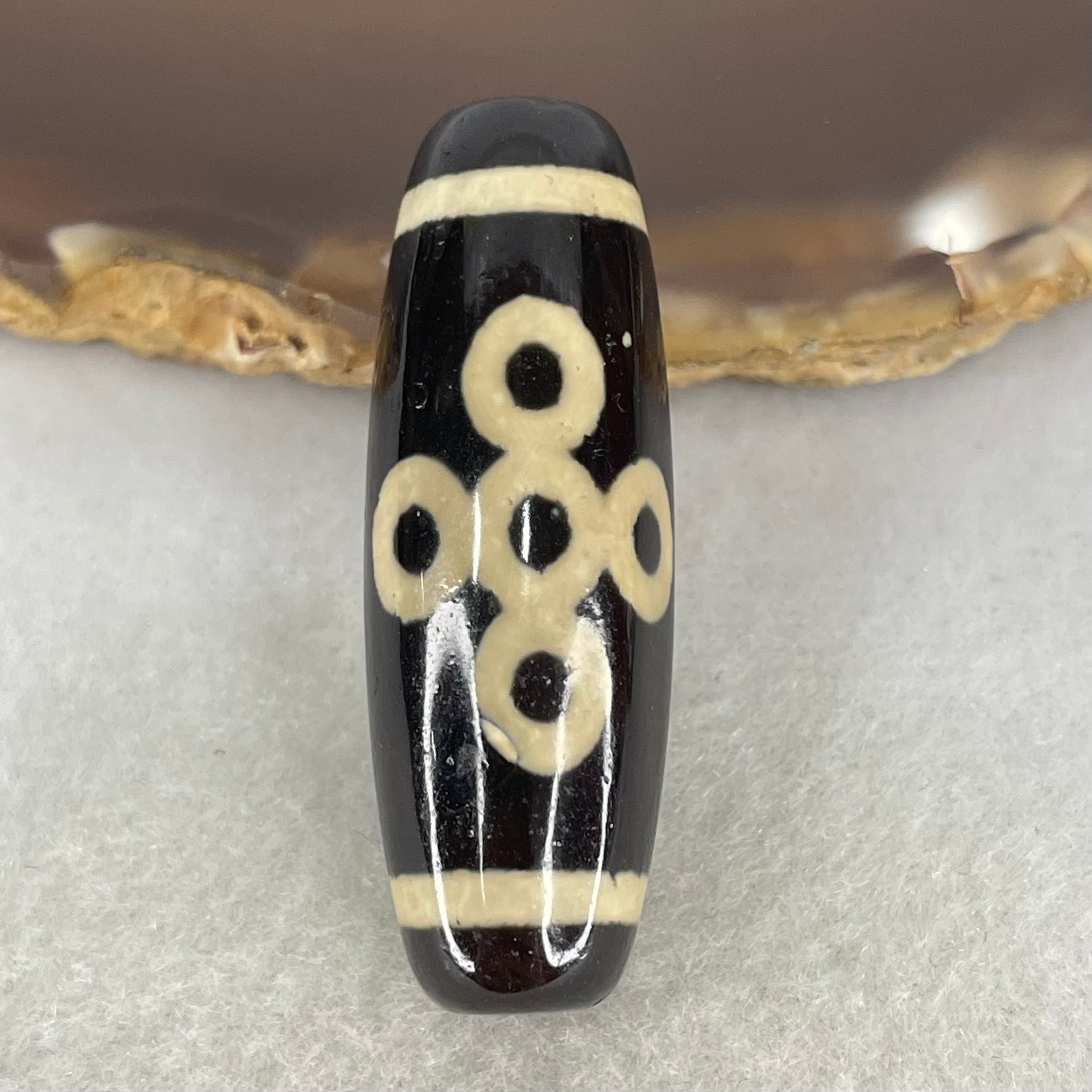 Natural Powerful Tibetan Old Oily Agate 5 Eyes Lightning Dzi Bead Heavenly Master (Tian Zhu) 五眼闪电天珠  10.91g 40.2 by 13.6mm - Huangs Jadeite and Jewelry Pte Ltd