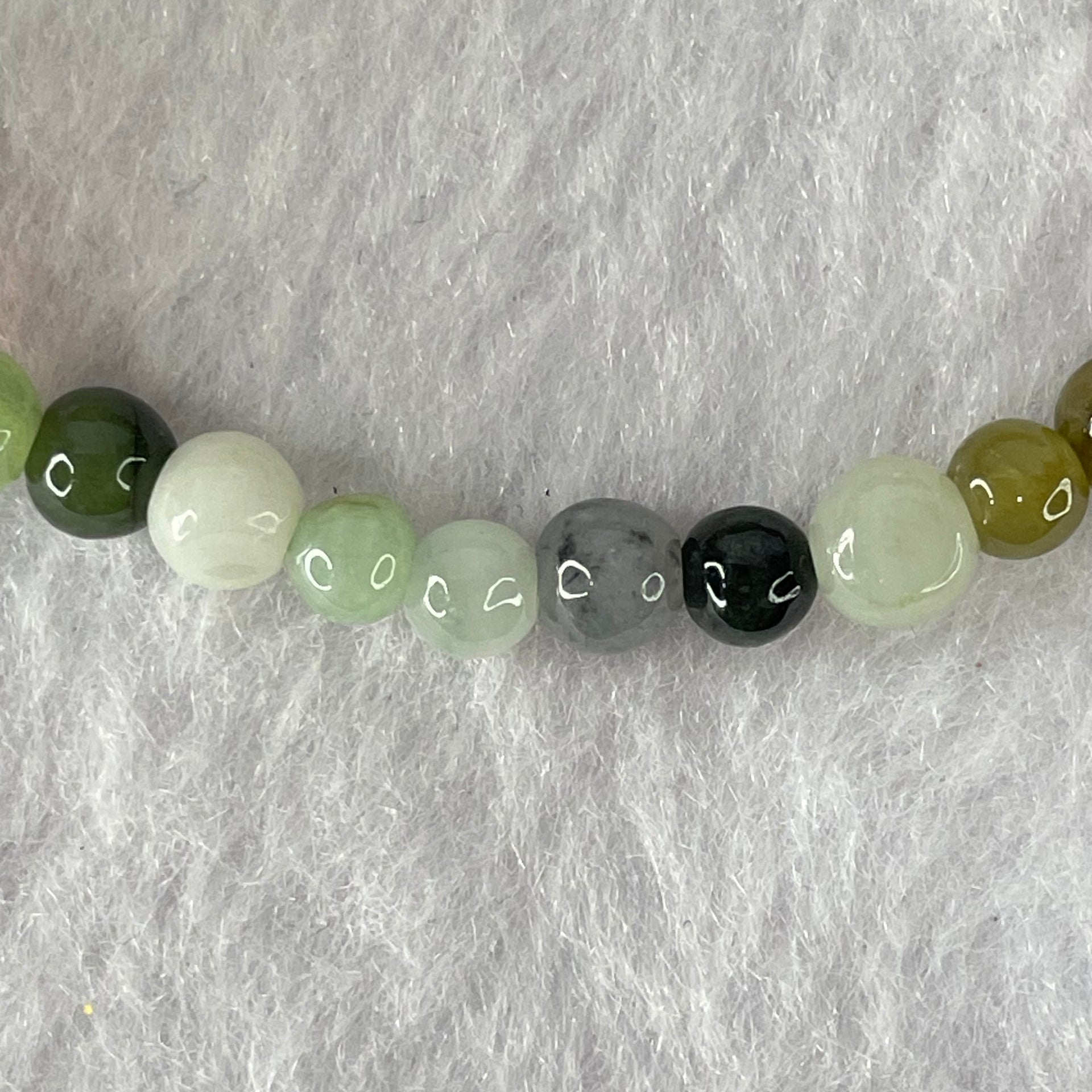 Type A Mixed Color Jadeite and Red Agate Beads Bracelet 6.18g 13.5cm 5.4mm 36 Beads - Huangs Jadeite and Jewelry Pte Ltd