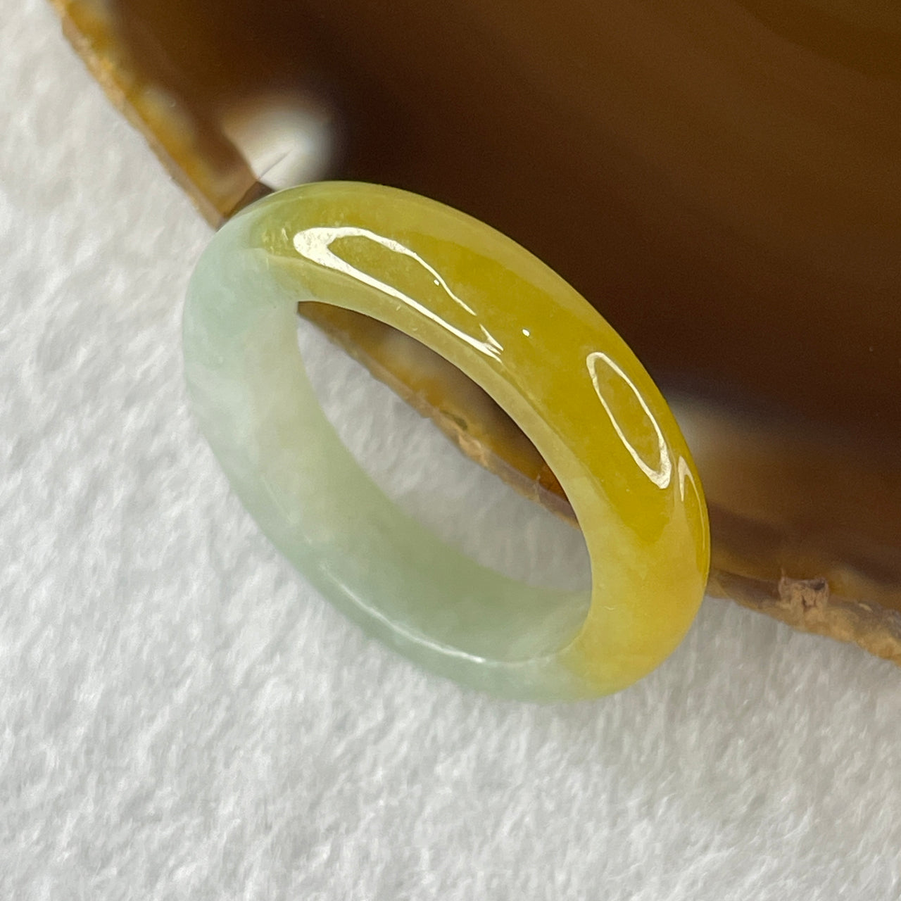 Natural Type A Semi Semi Icy Yellow and Faint Sky Blue Jadeite Jadeite Ring 4.49g 5.7 by 4.1mm US9.9 HK22