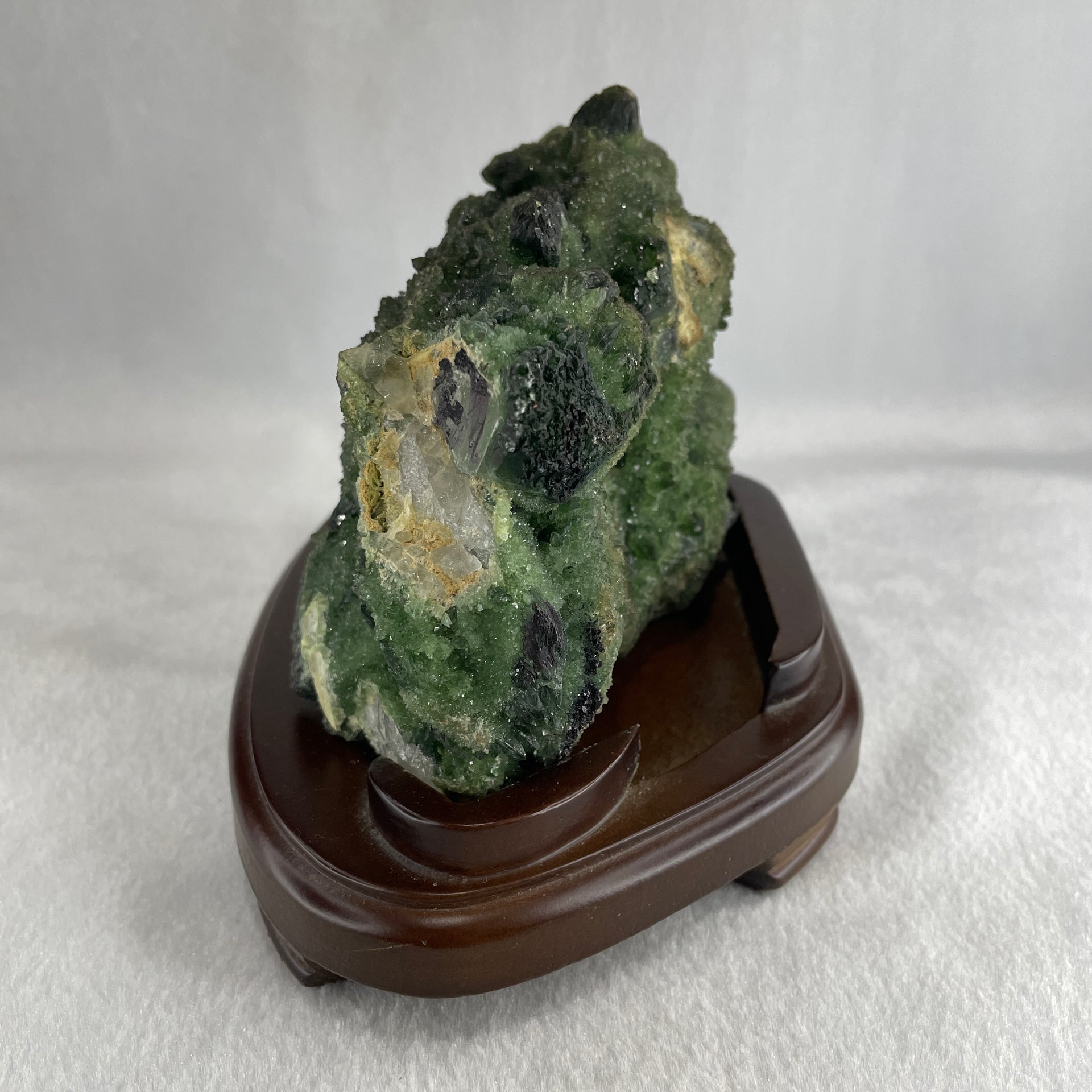 Natural Green Chromium Quartz Rough with Wooden Stand Display 1,391.0g 175.0 by 125.0 by 132.0mm - Huangs Jadeite and Jewelry Pte Ltd