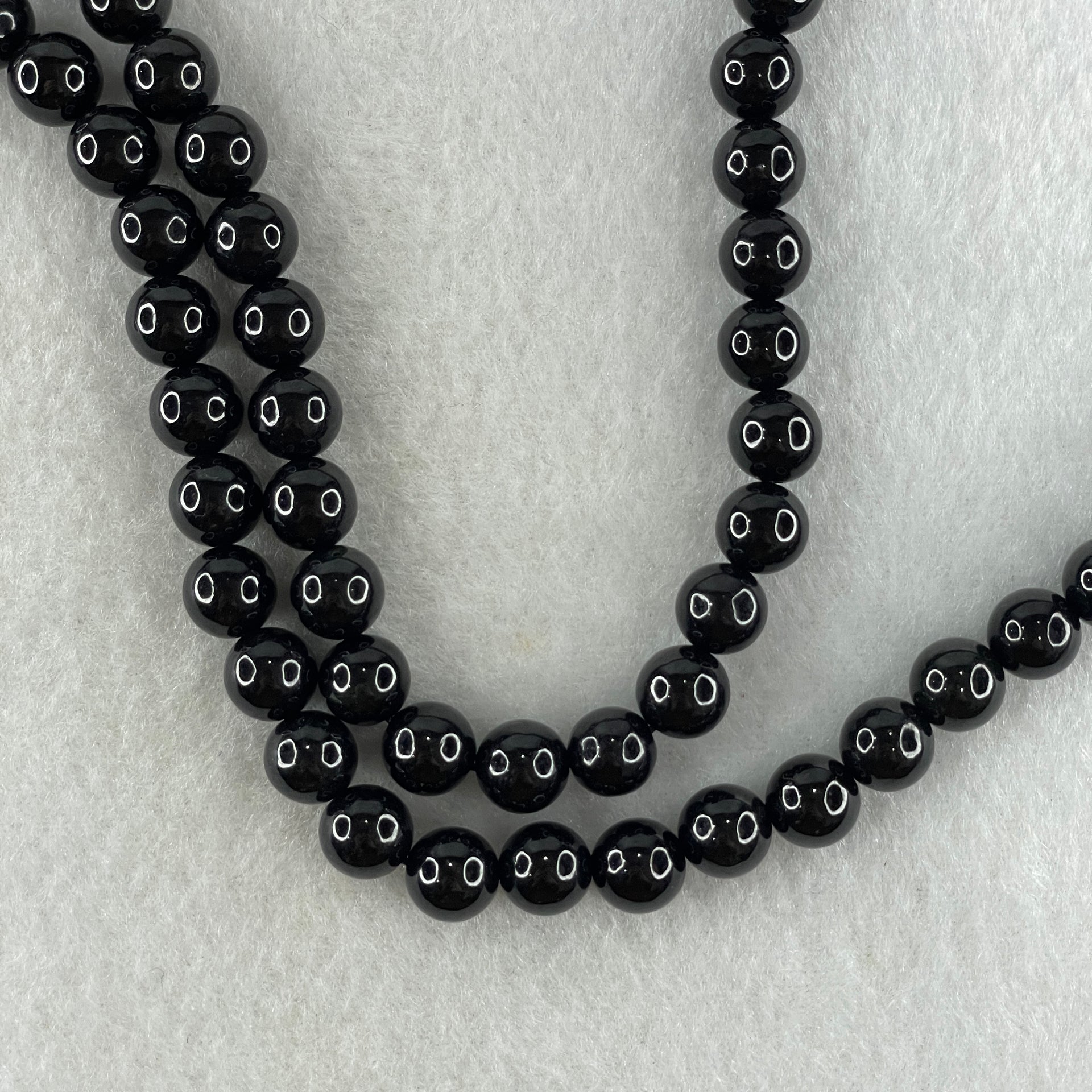 Type A Opaque Black Omphacite Jadeite Beads Necklace 75.66g 66cm 8.1mm 84 Beads - Huangs Jadeite and Jewelry Pte Ltd