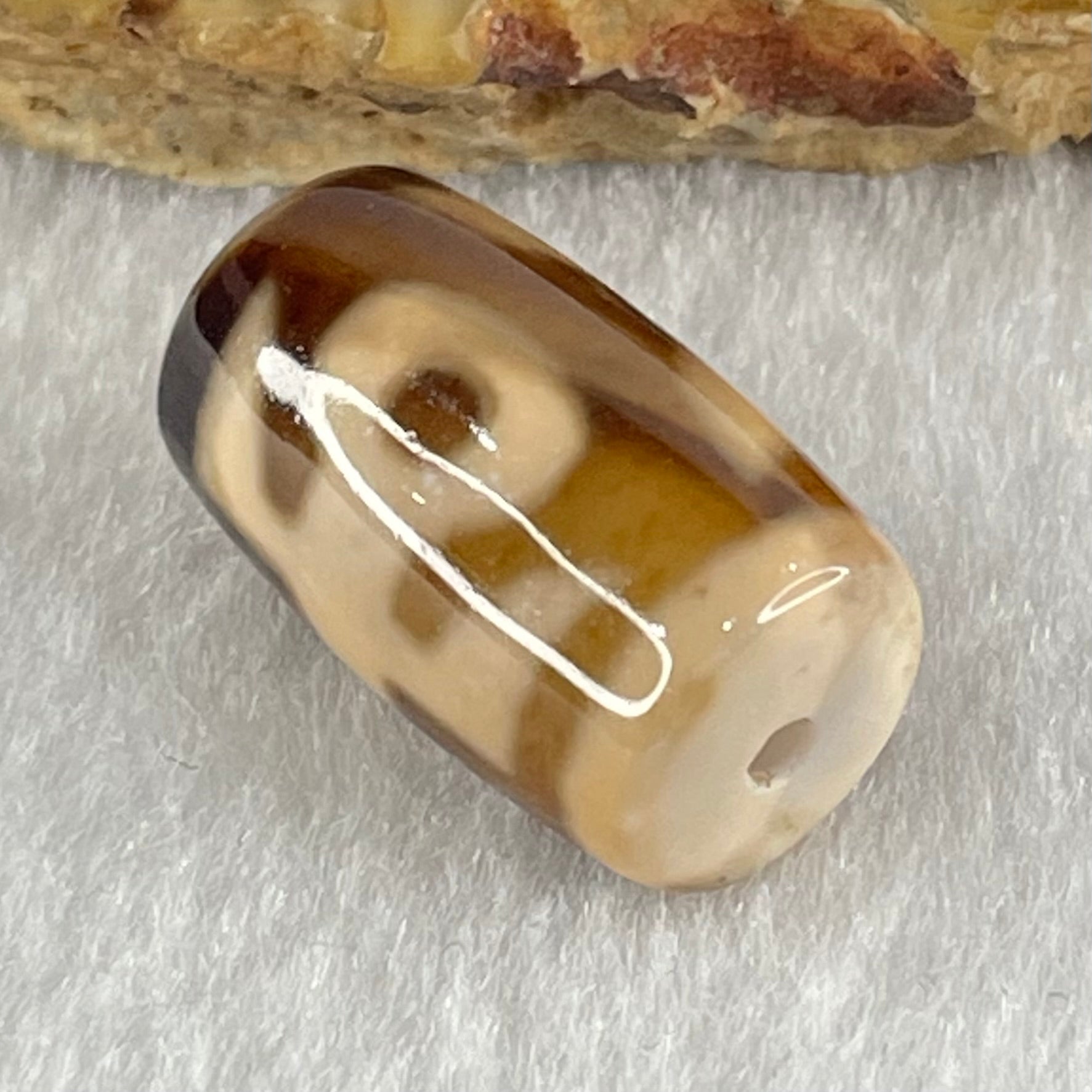 Natural Powerful Tibetan Old Oily Agate Patina Guiren Tairen Human Dzi Bead Totem Amulet Heavenly Master (Tian Zhu) 贵人天诛 4.63g 19.5 by 11.7mm - Huangs Jadeite and Jewelry Pte Ltd
