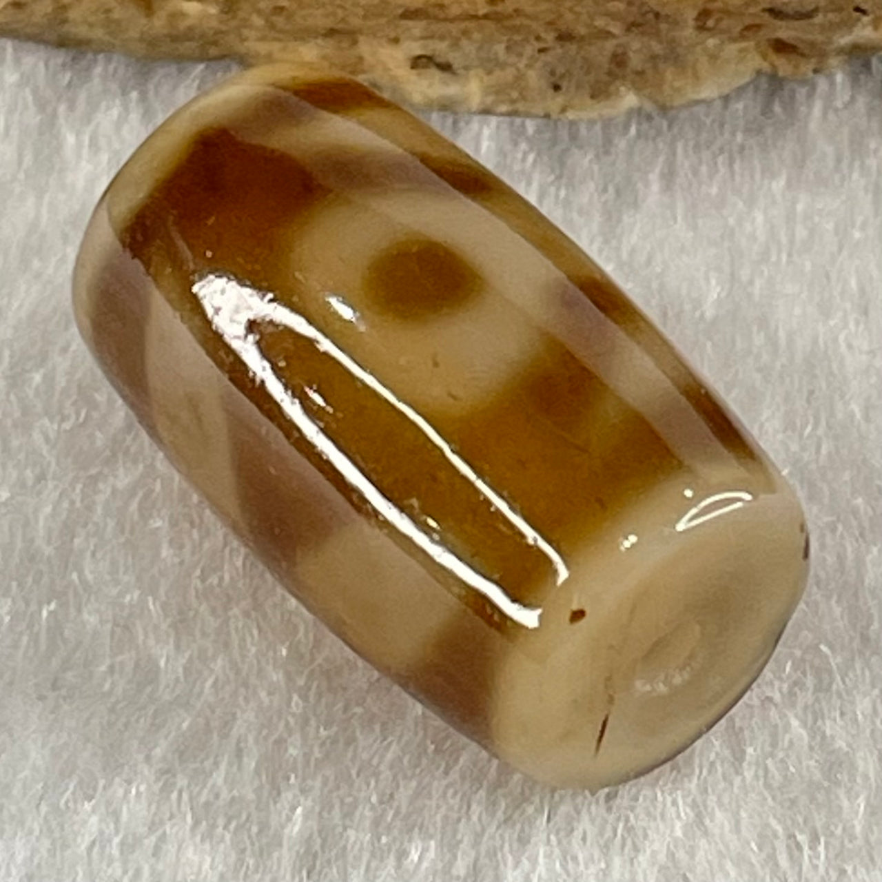 Natural Powerful Tibetan Old Oily Agate Patina Guiren Tairen Human Dzi Bead Totem Amulet Heavenly Master (Tian Zhu) 贵人天诛 4.93g 20.0 by 11.9mm - Huangs Jadeite and Jewelry Pte Ltd