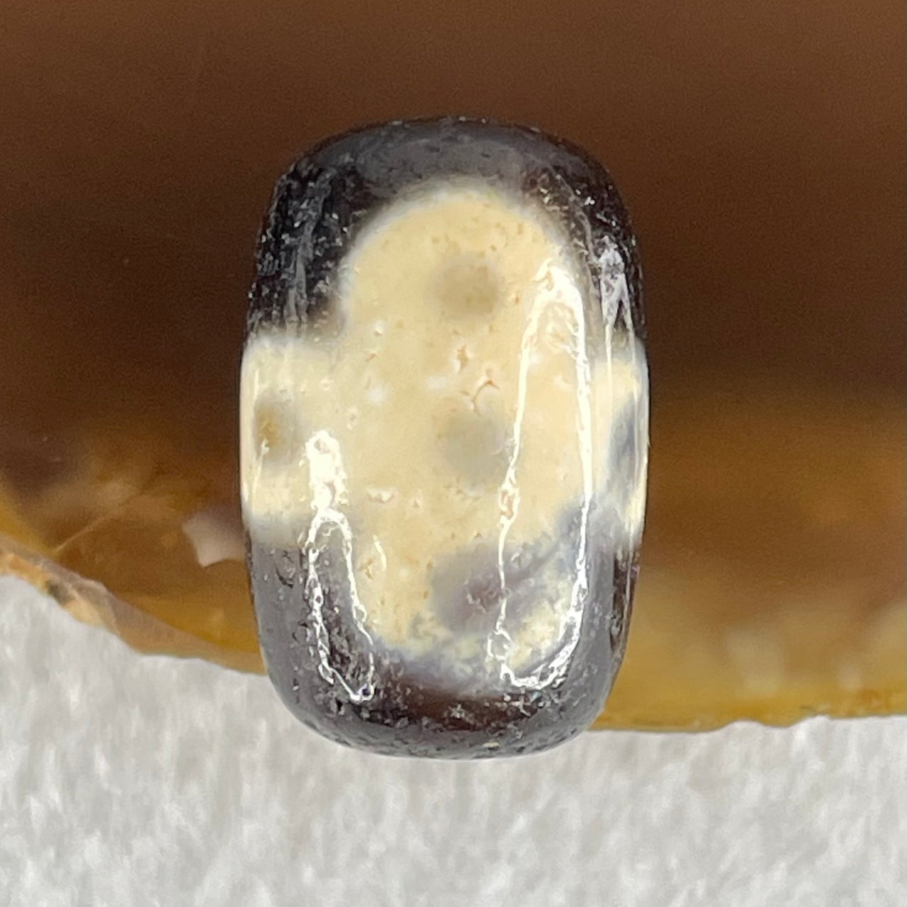 Natural Powerful Tibetan Old Oily Agate 5 Eyes Lightning Dzi Bead Heavenly Master (Tian Zhu) 五眼闪电天珠 4.62g 19.0 by 12.3mm - Huangs Jadeite and Jewelry Pte Ltd