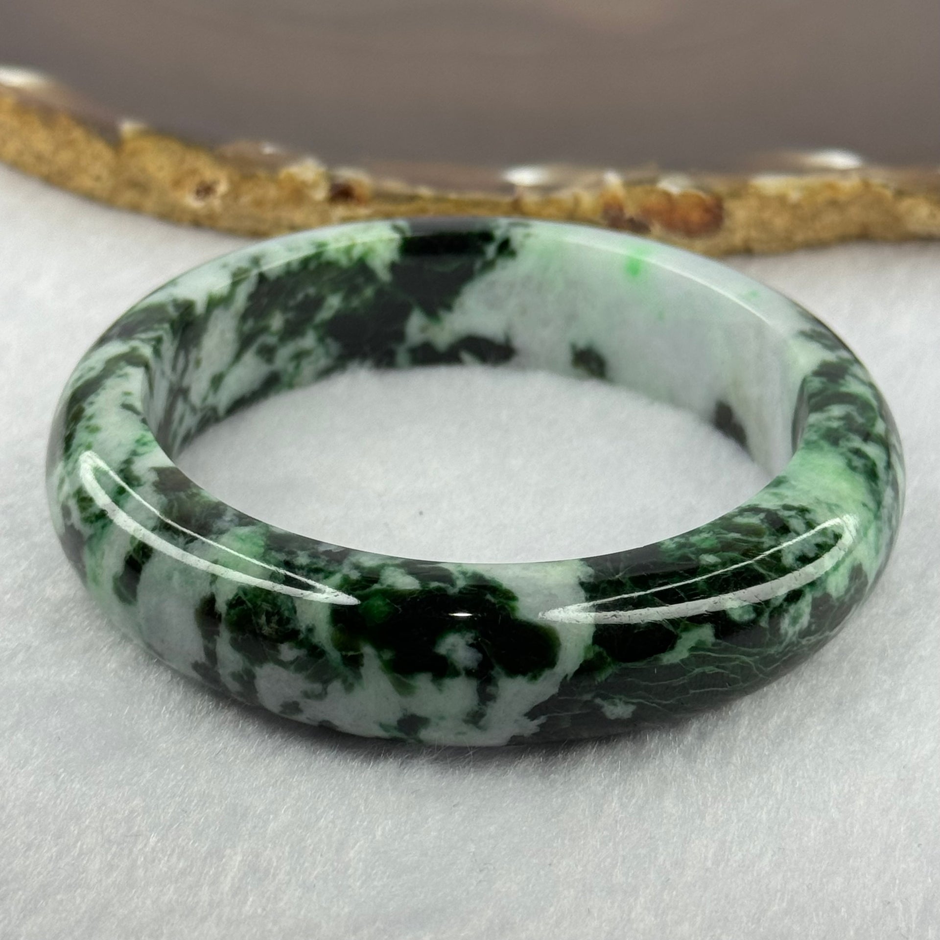 Type A Light Lavender with Old Mine Spicy to Dark Green Piao Hua Jadeite Bangle 72.00g Internal Diameter 56.6mm 14.8 by 9.5mm (Slight Internal Lines) - Huangs Jadeite and Jewelry Pte Ltd