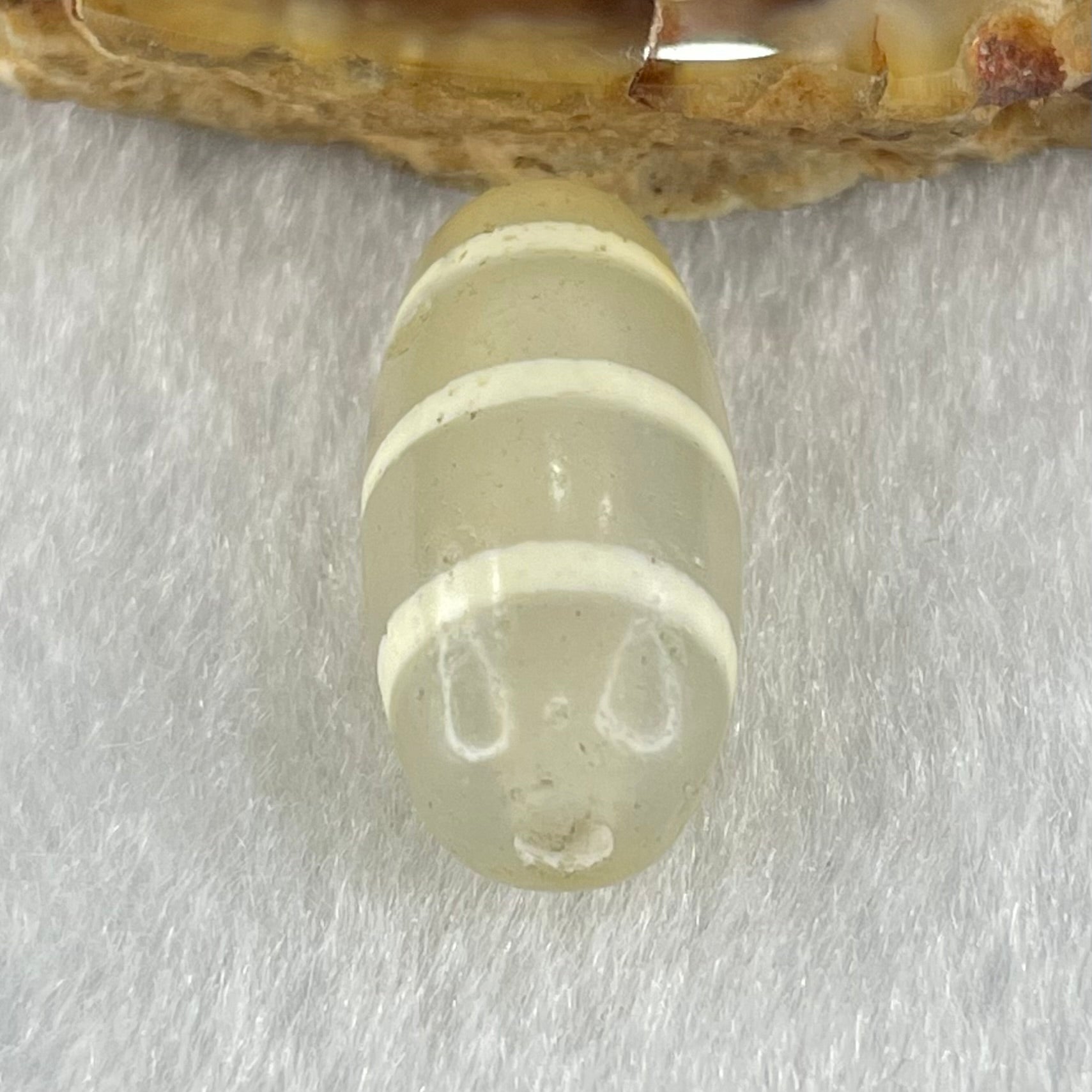 Natural Powerful Tibetan Old Oily Agate 3-Lines Dzi Bead Heavenly Master (Tian Zhu) 三行天诛 2.90g 20.2 by 10.0mm - Huangs Jadeite and Jewelry Pte Ltd