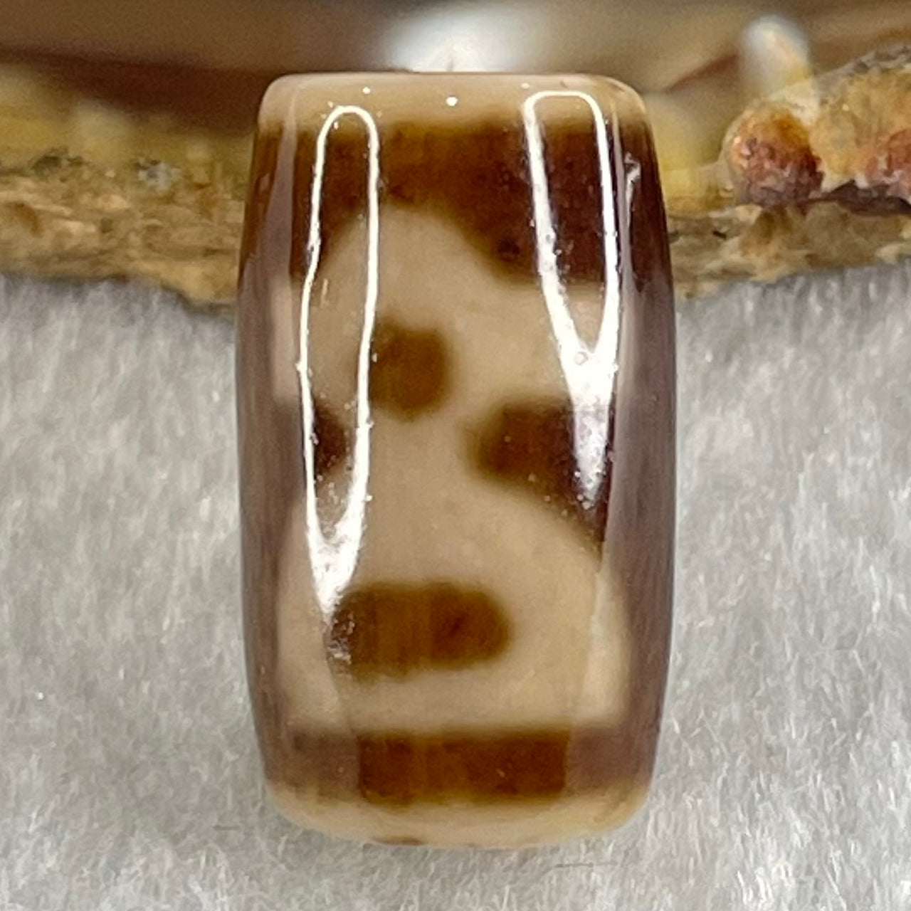 Natural Powerful Tibetan Old Oily Agate Double Cai Shen Dzi Bead Heavenly Master (Tian Zhu) 双财神长天珠 4.88g 20.1 by 12.0mm - Huangs Jadeite and Jewelry Pte Ltd