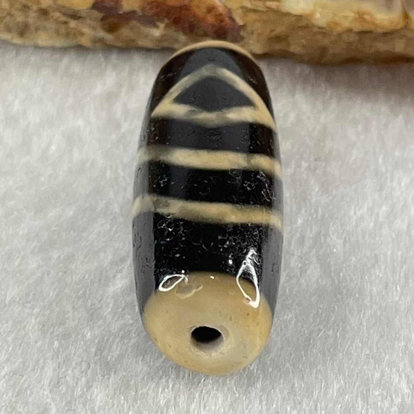 Natural Powerful Tibetan Old Oily Water Pattern One Eye Vajra With Nectar Vessel Treasure Bottle Agate Bead Heavenly Master (Tian Zhu) 天珠 8.40g 34.6 by 12.3mm - Huangs Jadeite and Jewelry Pte Ltd