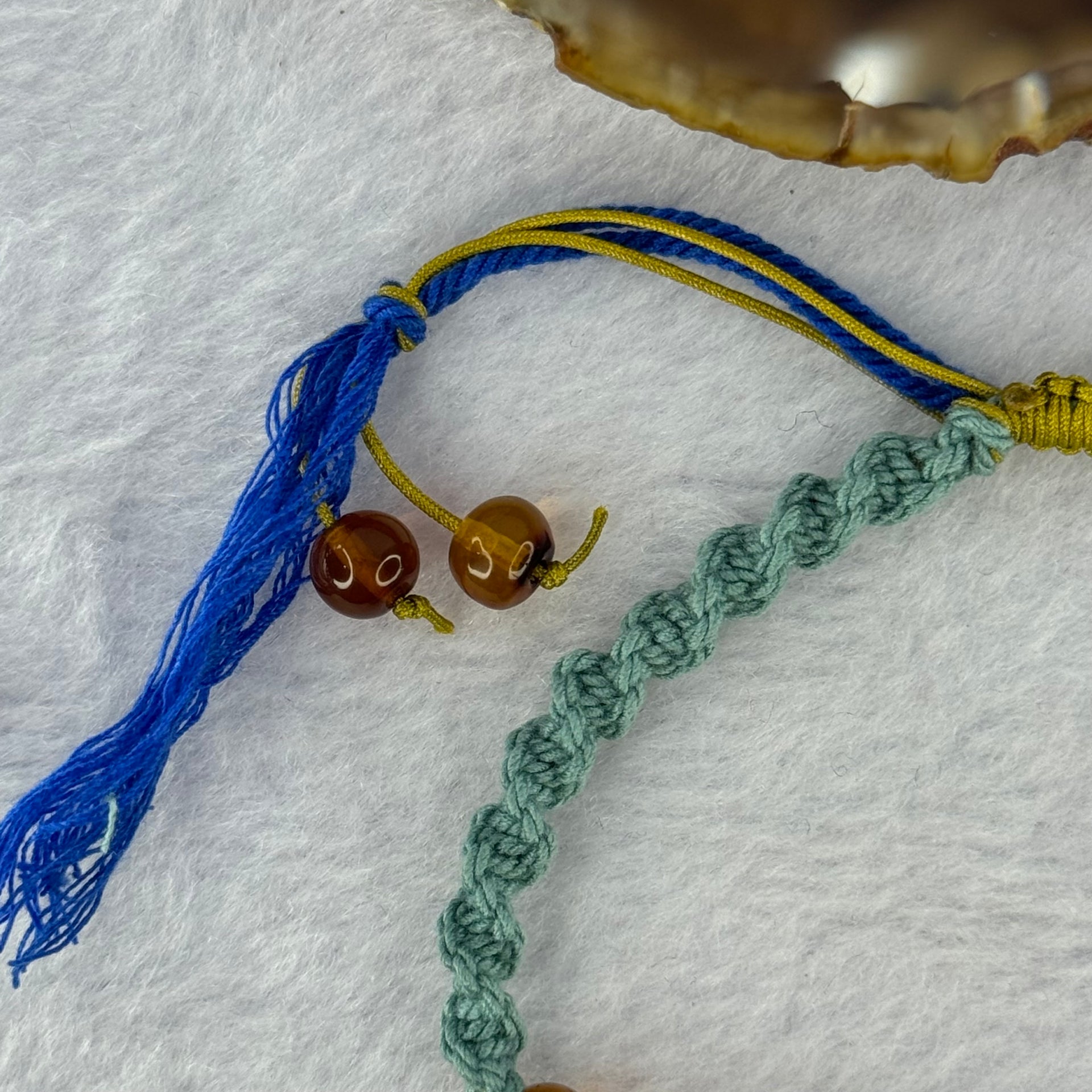 Natural Golden Medicine 6.1mm 10 Beads and Blood Red 9.3mm 1 Bead Amber String Bracelet 天然抚顺琥珀加黄金药琥珀手链 3.78g 15cm - Huangs Jadeite and Jewelry Pte Ltd