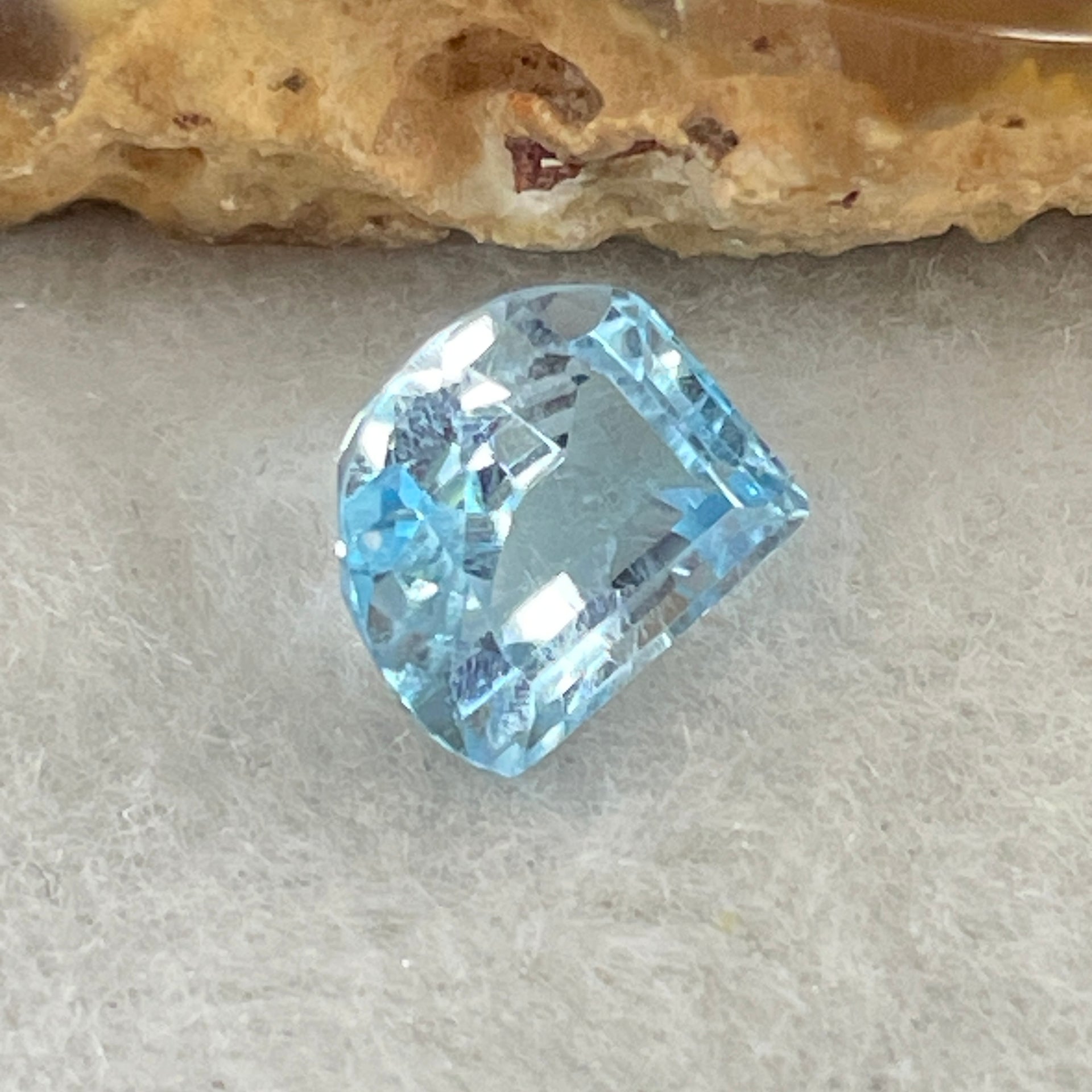 Natural Sky Blue Topaz Trillion Shape 2.59ct 9.0 by 7.1 by 4.7mm - Huangs Jadeite and Jewelry Pte Ltd