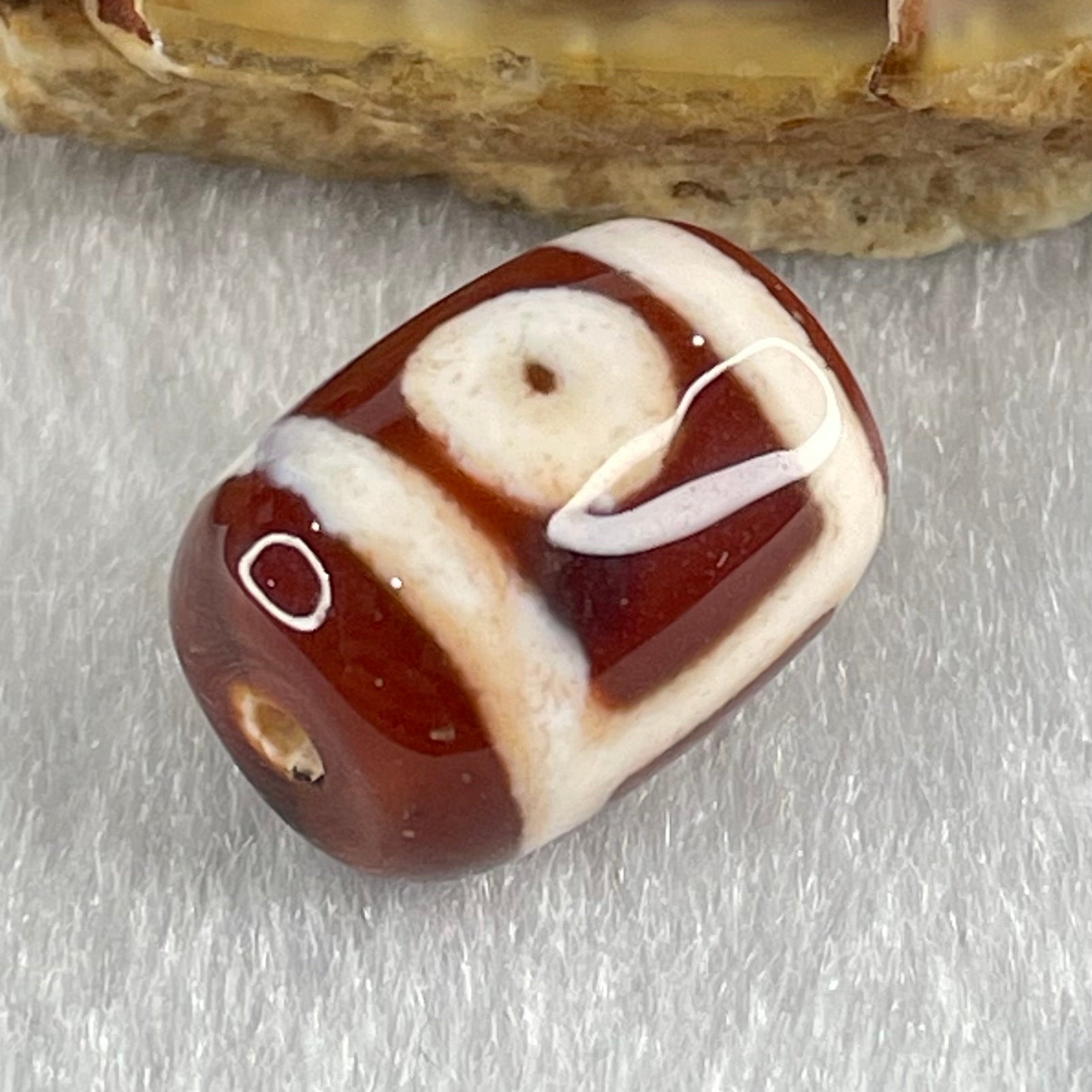 Natural Powerful Tibetan Old Oily Agate 2 Eyes Dzi Bead Heavenly Master (Tian Zhu) 二眼天诛 2.43g 13.6 by 10.1mm - Huangs Jadeite and Jewelry Pte Ltd