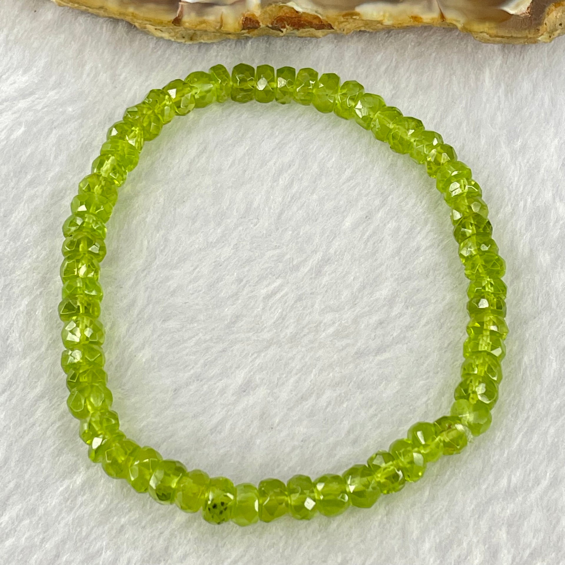 Natural Faceted Peridot Beads Bracelet 天然绿橄榄石手链 10.58g 16cm 5.7mm 58 Beads - Huangs Jadeite and Jewelry Pte Ltd