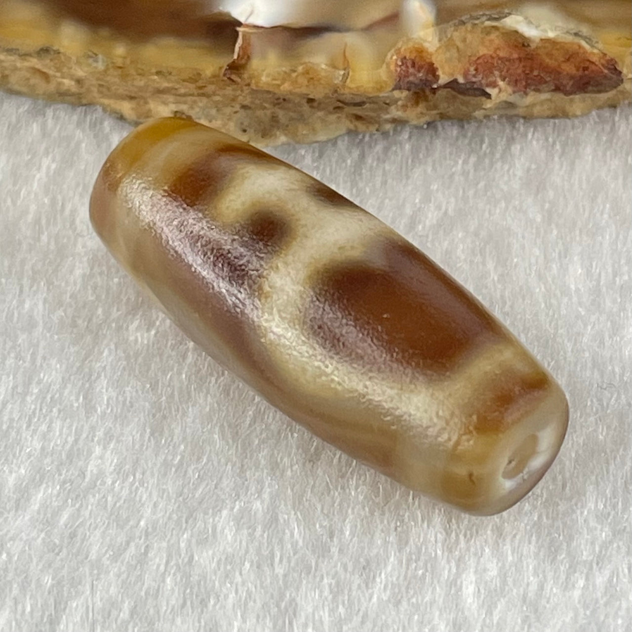 Natural Powerful Tibetan Old Oily Agate Double Nectar Vessel Dzi Bead Heavenly Master (Tian Zhu) 花蜜容器眼天珠 5.80g 29.2 by 11.3mm - Huangs Jadeite and Jewelry Pte Ltd