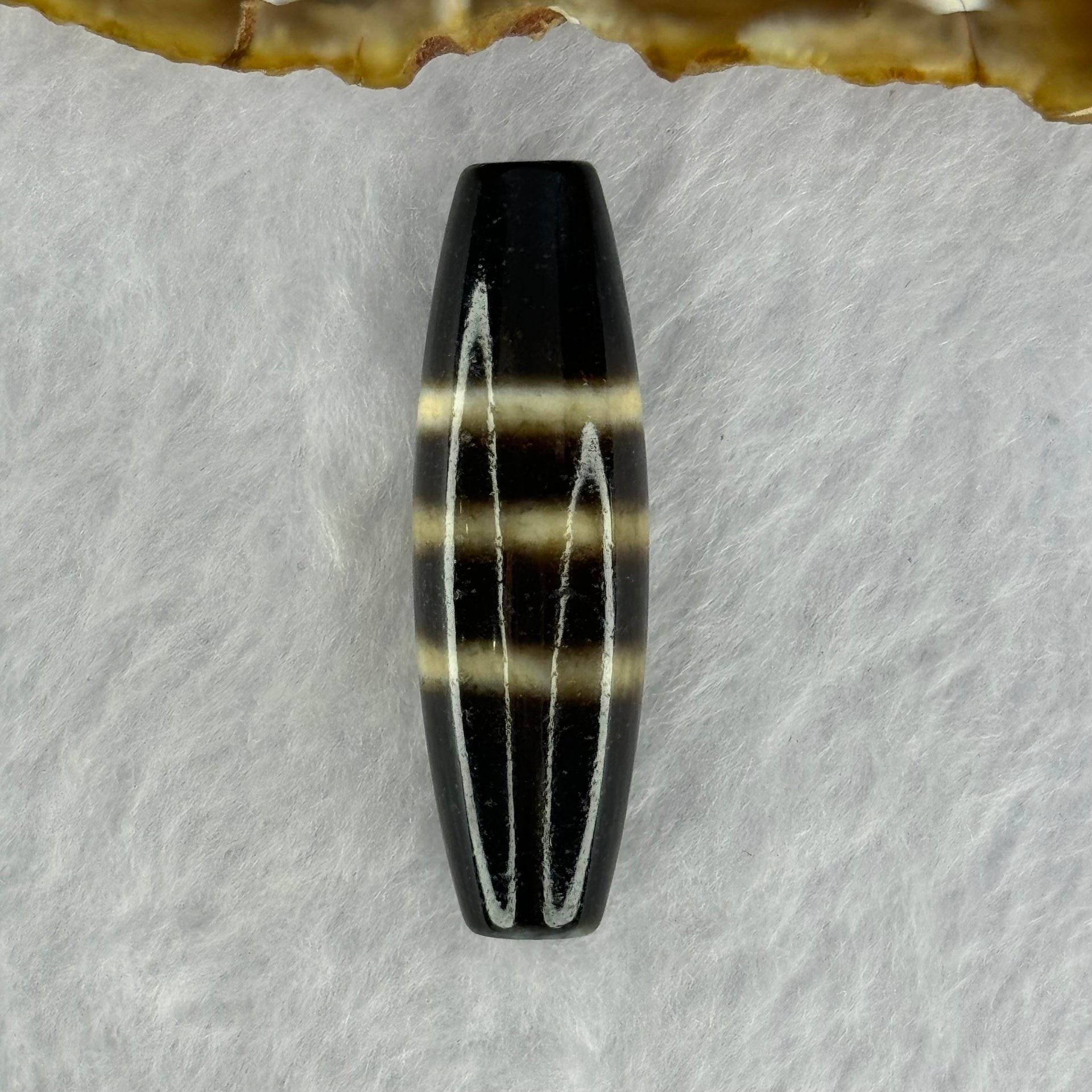 Natural Powerful Tibetan Old Oily Agate 3-Lines Dzi Bead Heavenly Master (Tian Zhu) 8.03g 38.9 by 12.0mm - Huangs Jadeite and Jewelry Pte Ltd