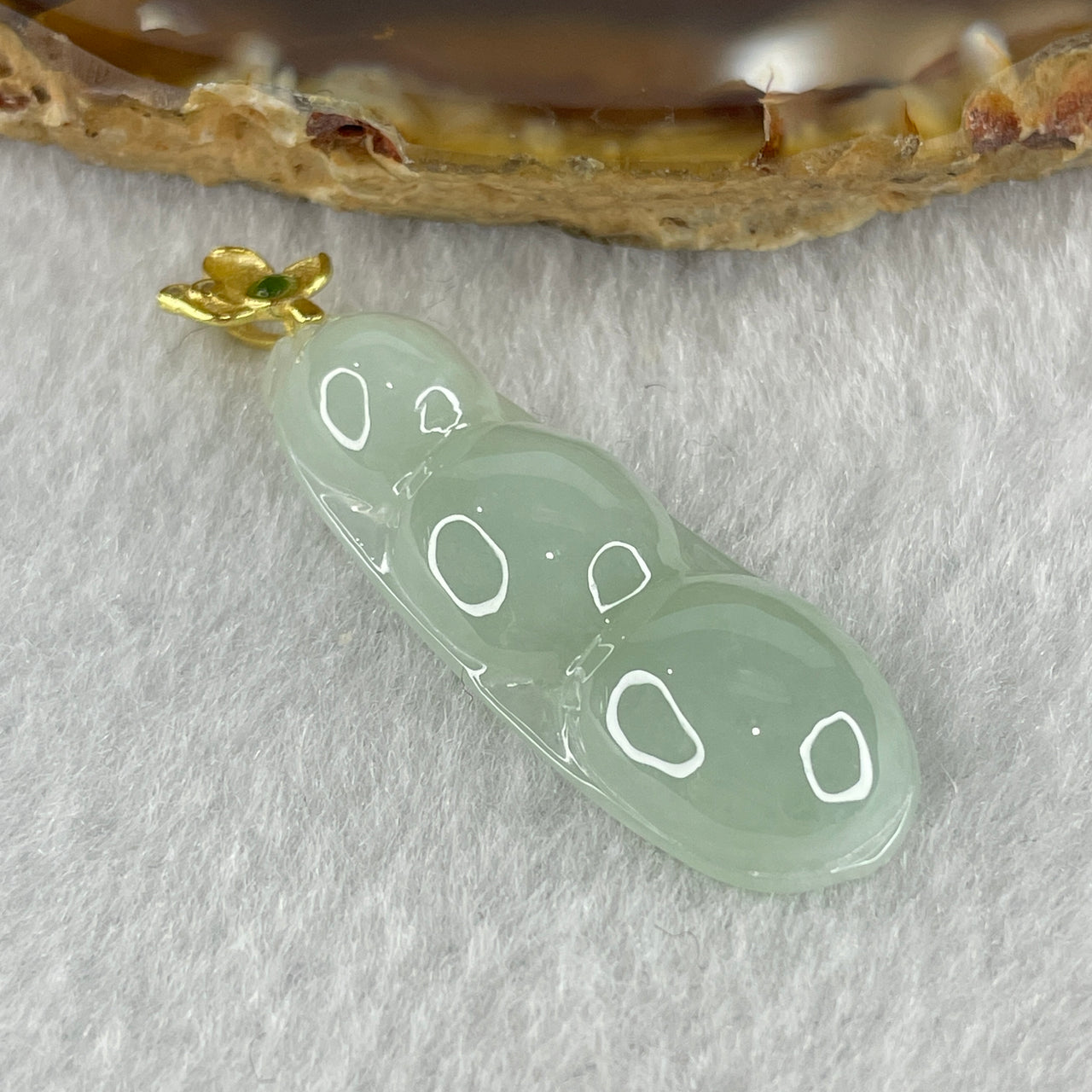 Certified Natural Type A Light Green Jadeite Peapod Pendant in S925 Gold Color Silver Clasp 4.314g 34.7 by 12.3 by 5.9mm