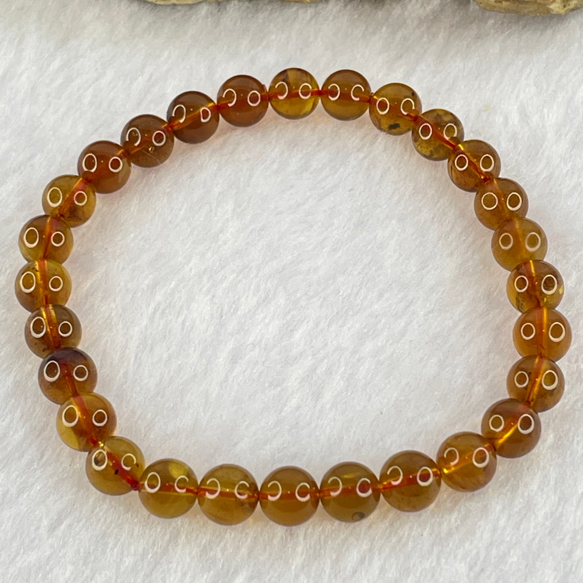 Natural Purple Amber Beads Bracelet 天然紫蜜琥珀手链 3.79g 15.5cm 6.4mm 28 Beads - Huangs Jadeite and Jewelry Pte Ltd
