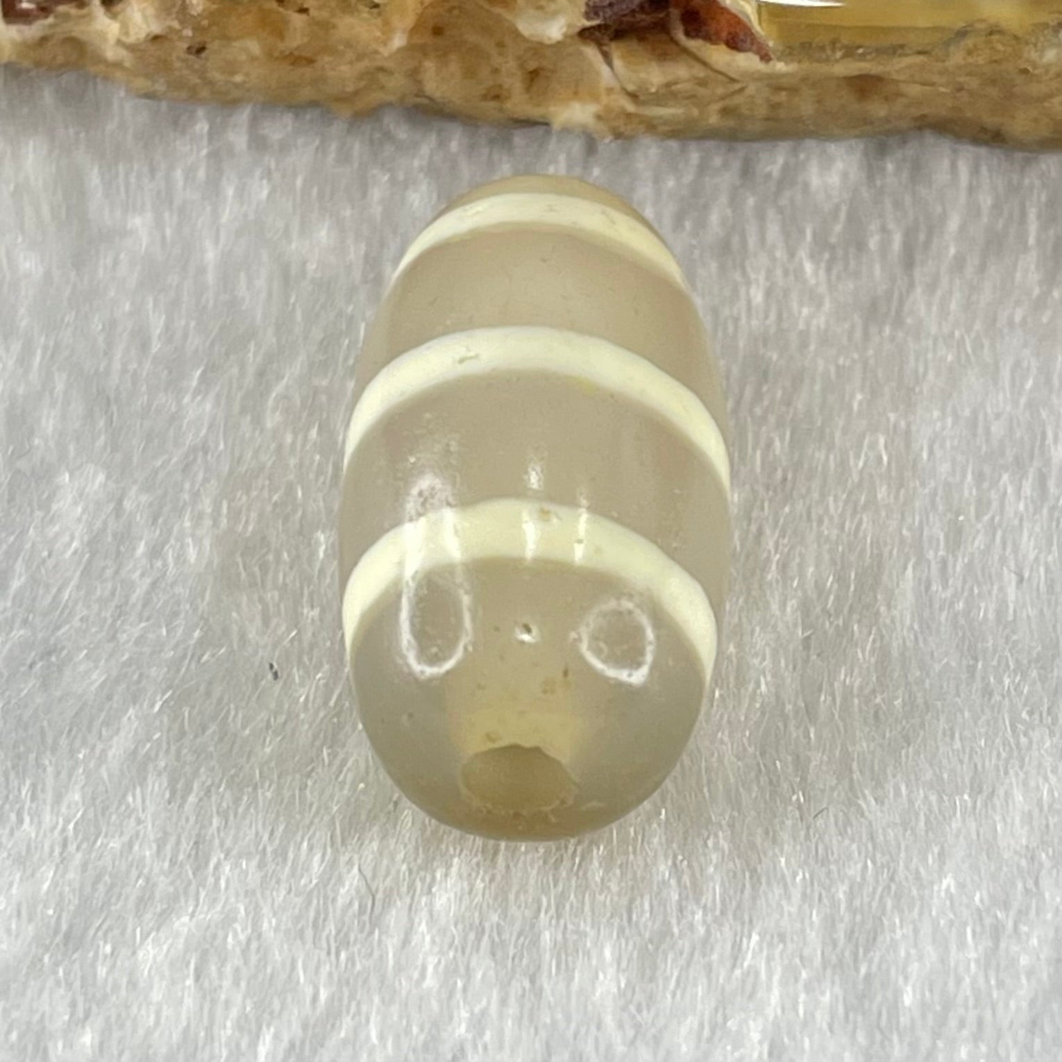 Natural Powerful Tibetan Old Oily Agate 3-Lines Dzi Bead Heavenly Master (Tian Zhu) 三行天诛 2.51g 17.9 by 9.7mm - Huangs Jadeite and Jewelry Pte Ltd