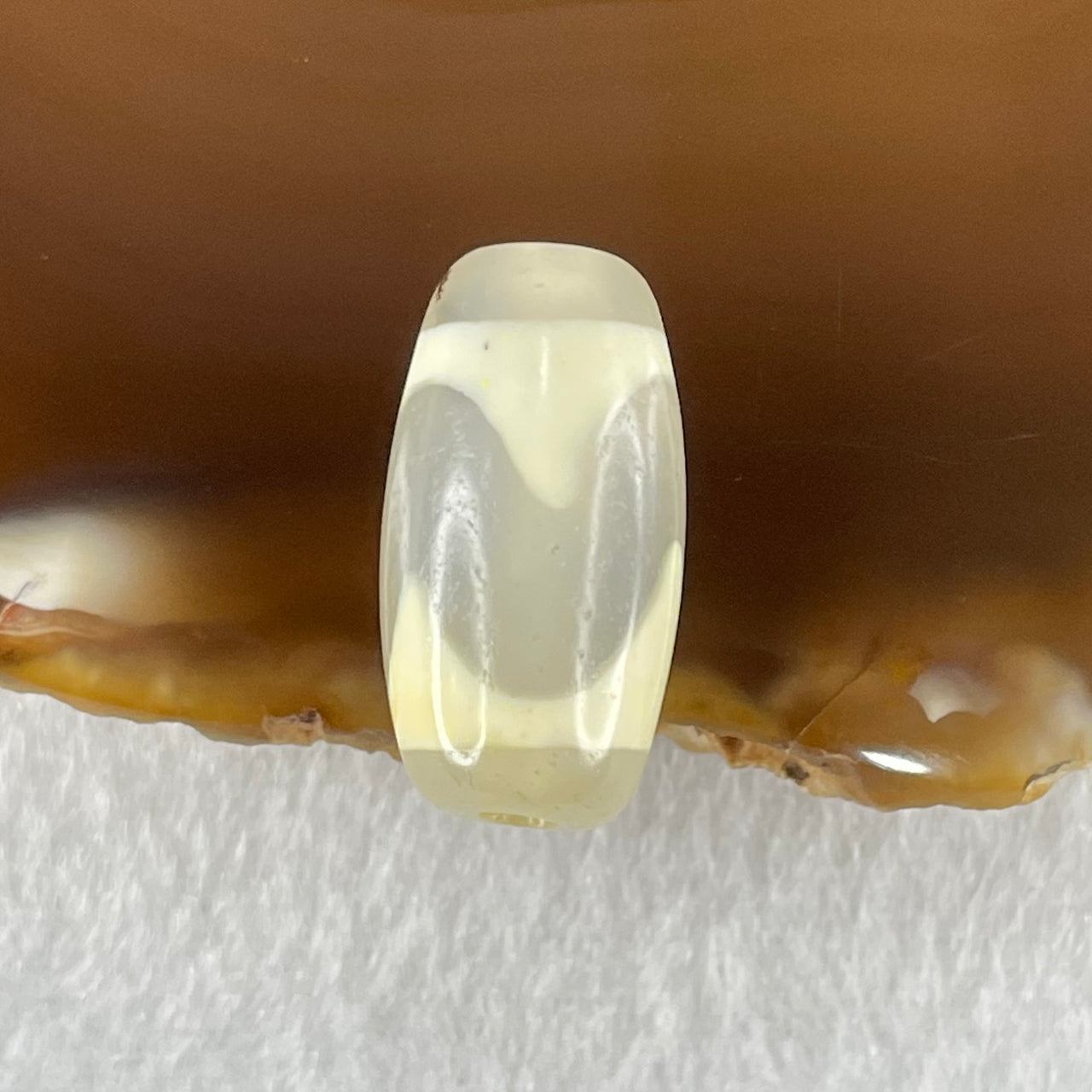 Natural Powerful Tibetan Old Oily Agate Tiger Tooth Daluo Dzi Bead Heavenly Master (Tian Zhu) 虎呀天诛 3.17g 20.0 by 10.4mm - Huangs Jadeite and Jewelry Pte Ltd