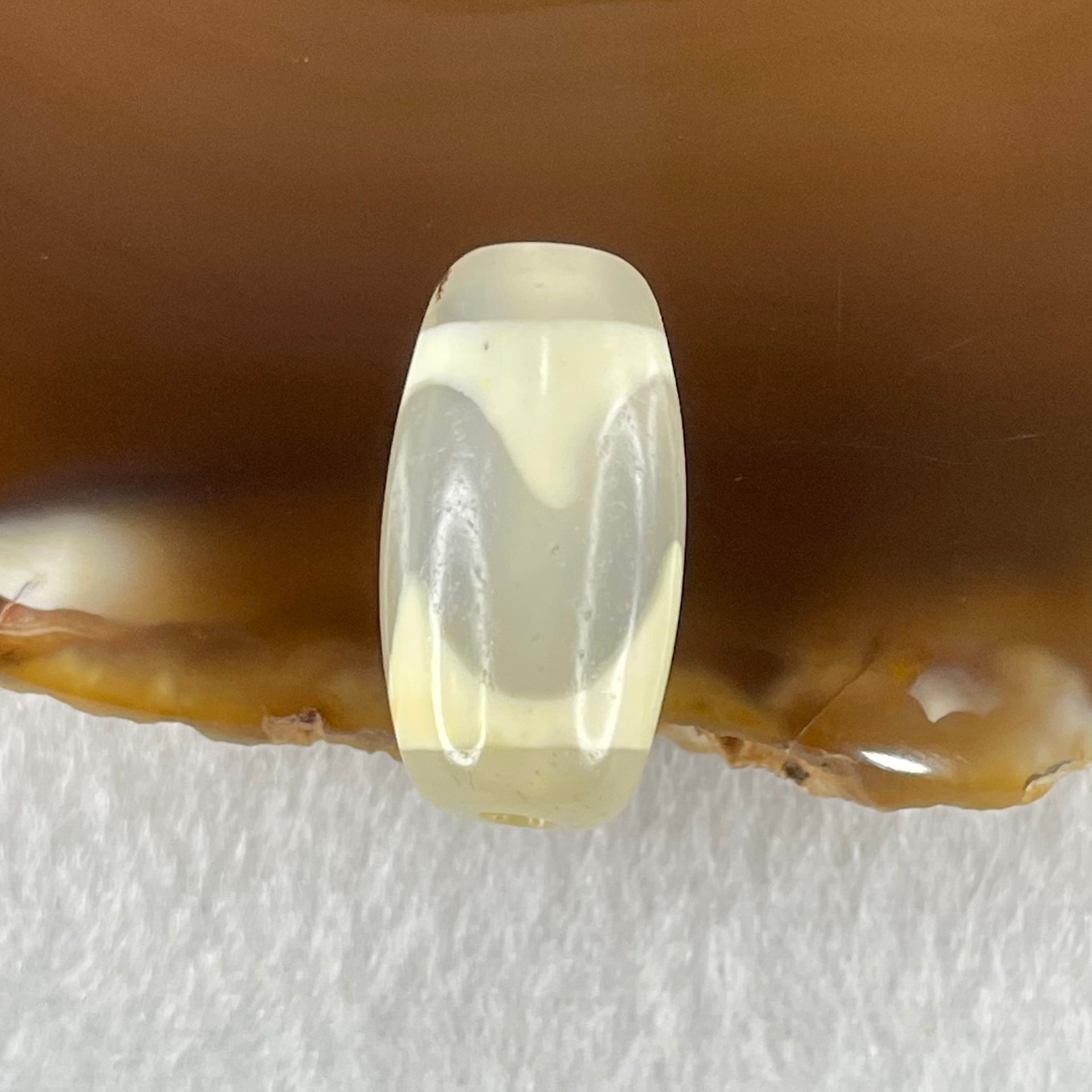 Natural Powerful Tibetan Old Oily Agate Tiger Tooth Daluo Dzi Bead Heavenly Master (Tian Zhu) 虎呀天诛 3.17g 20.0 by 10.4mm - Huangs Jadeite and Jewelry Pte Ltd