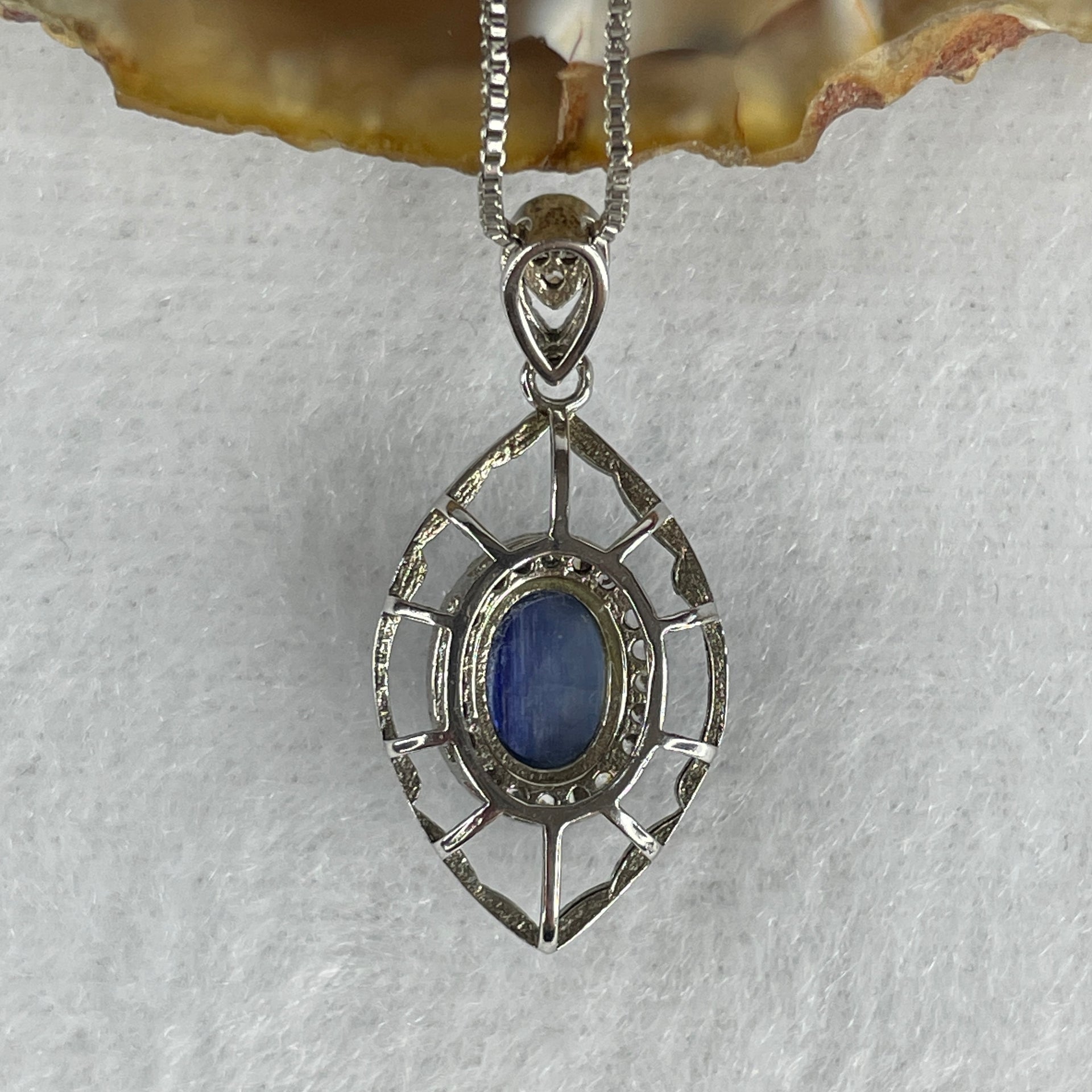 Natural Blue Kyanite Bead Necklace 3.70g 44cm 8.0 by 6.0 by 4.0mm - Huangs Jadeite and Jewelry Pte Ltd