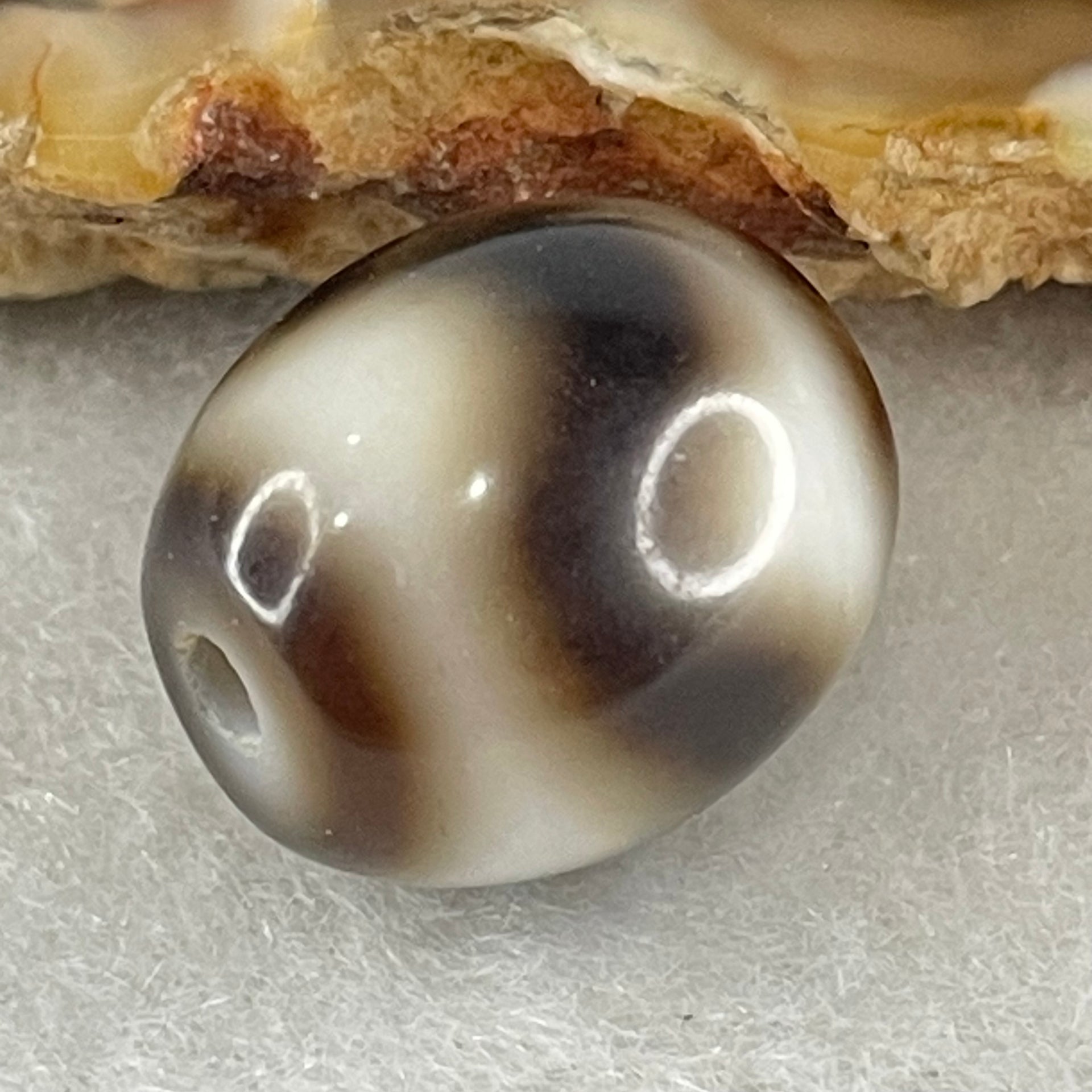 Natural Powerful Tibetan Old Oily Agate Tiger Tooth Daluo Dzi Bead Heavenly Master (Tian Zhu) 2.86g 13.6 by 12.0mm - Huangs Jadeite and Jewelry Pte Ltd