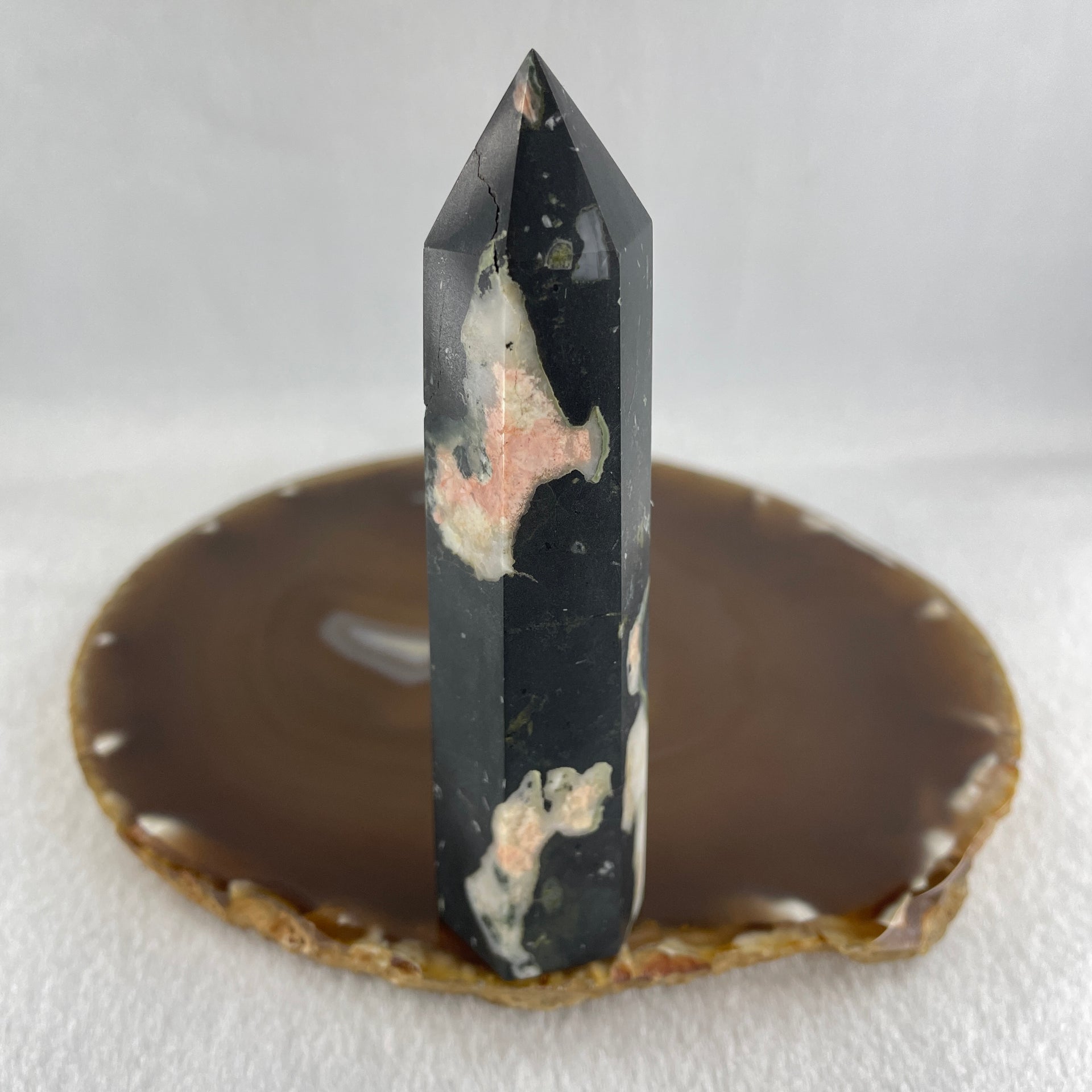 Natural Green Jasper Quartz Tower Display 103.75g 103.1 by 26.3. by 23.1mm - Huangs Jadeite and Jewelry Pte Ltd