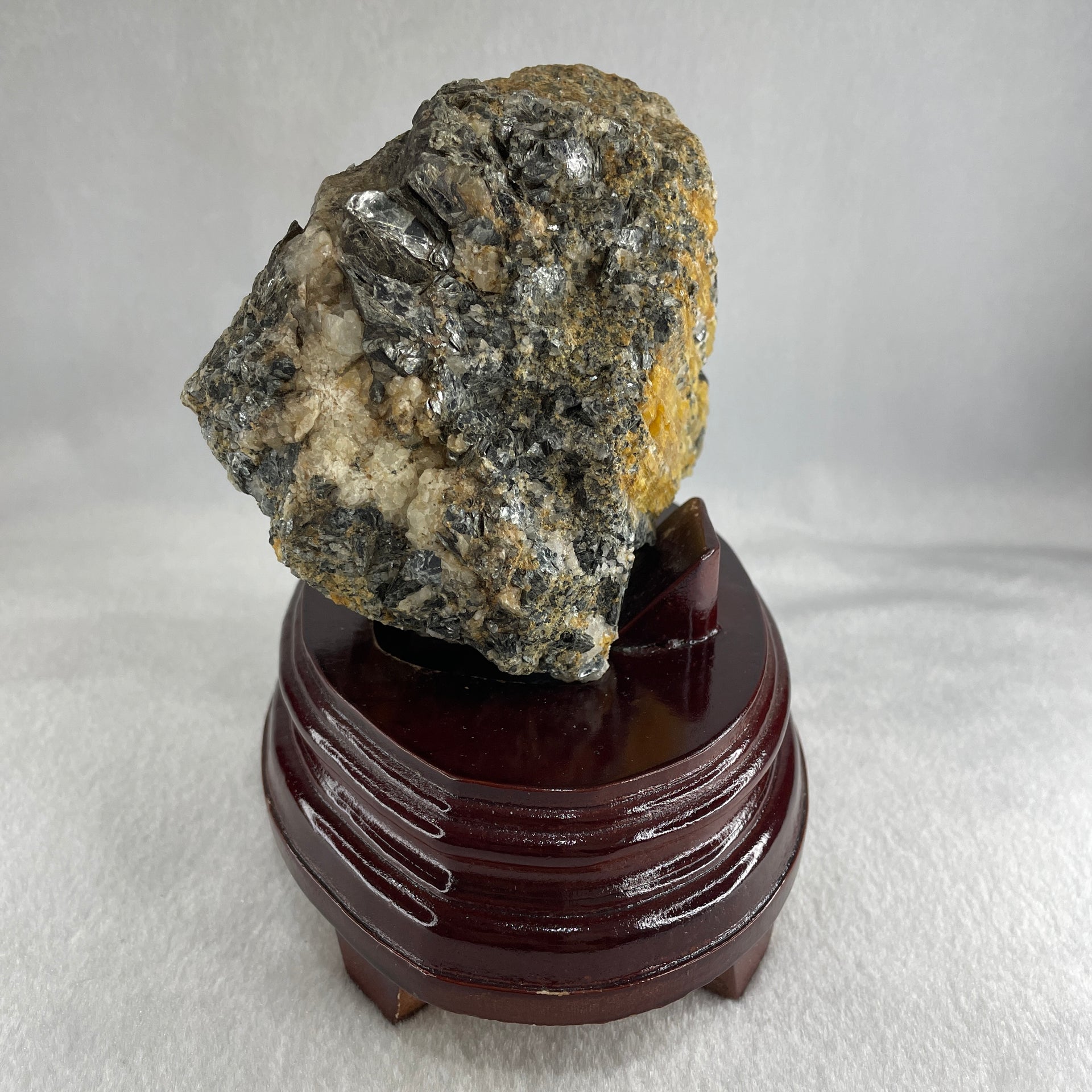 Natural Pegmatite with Wooden Stand Display 1,552.8g 155.7 by 113.0 by 148.0mm - Huangs Jadeite and Jewelry Pte Ltd