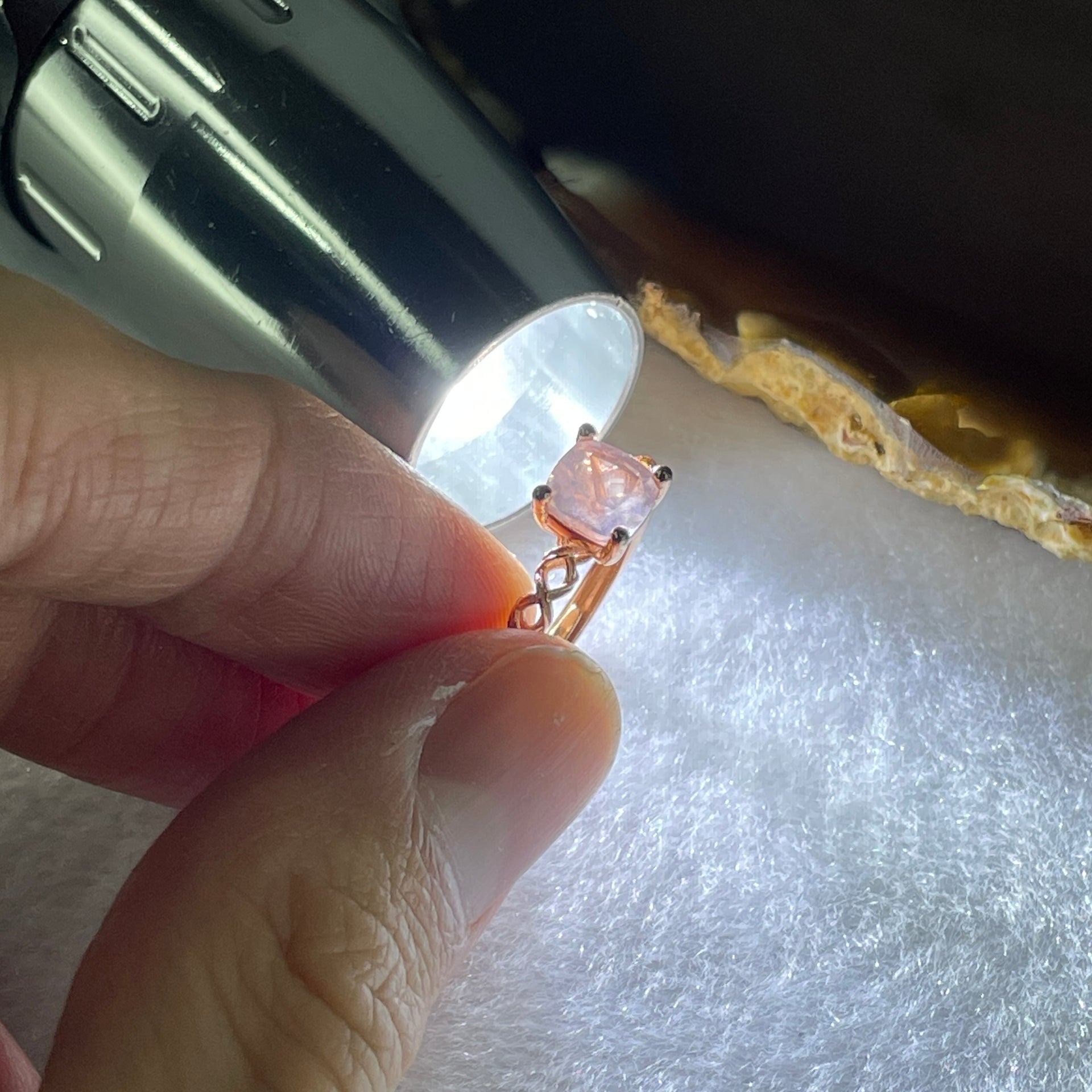 Natural-Rose-Quartz-Bead-in-S925-Sliver-Gold-Color-Ring-1.79g-6.6-by-4.5mm-(Adjustable Size)