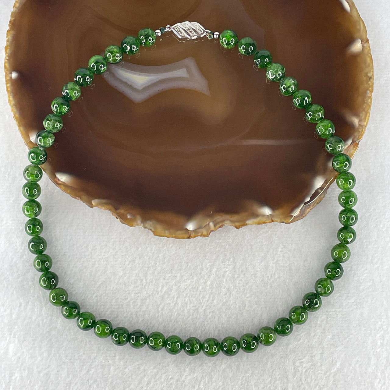 Natural Green Diopside Beads Necklace – Deep Forest Green Crystal Strand | Healing, Balance & Natural Elegance 47.08g 40cm 8.2mm 50 Beads
