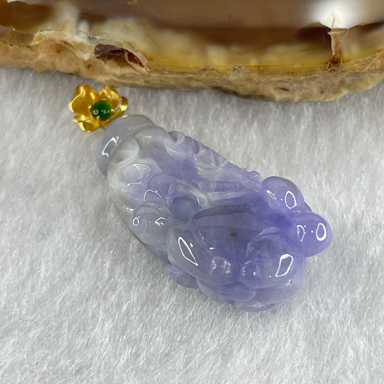 Certified Natural Type A Intense Deep Lavender Jadeite Cabbage with Icy Green Jadeite in 18K Yellow Gold Clasp Pendant 3.52g 23.1 by 11.5 by 9.0mm