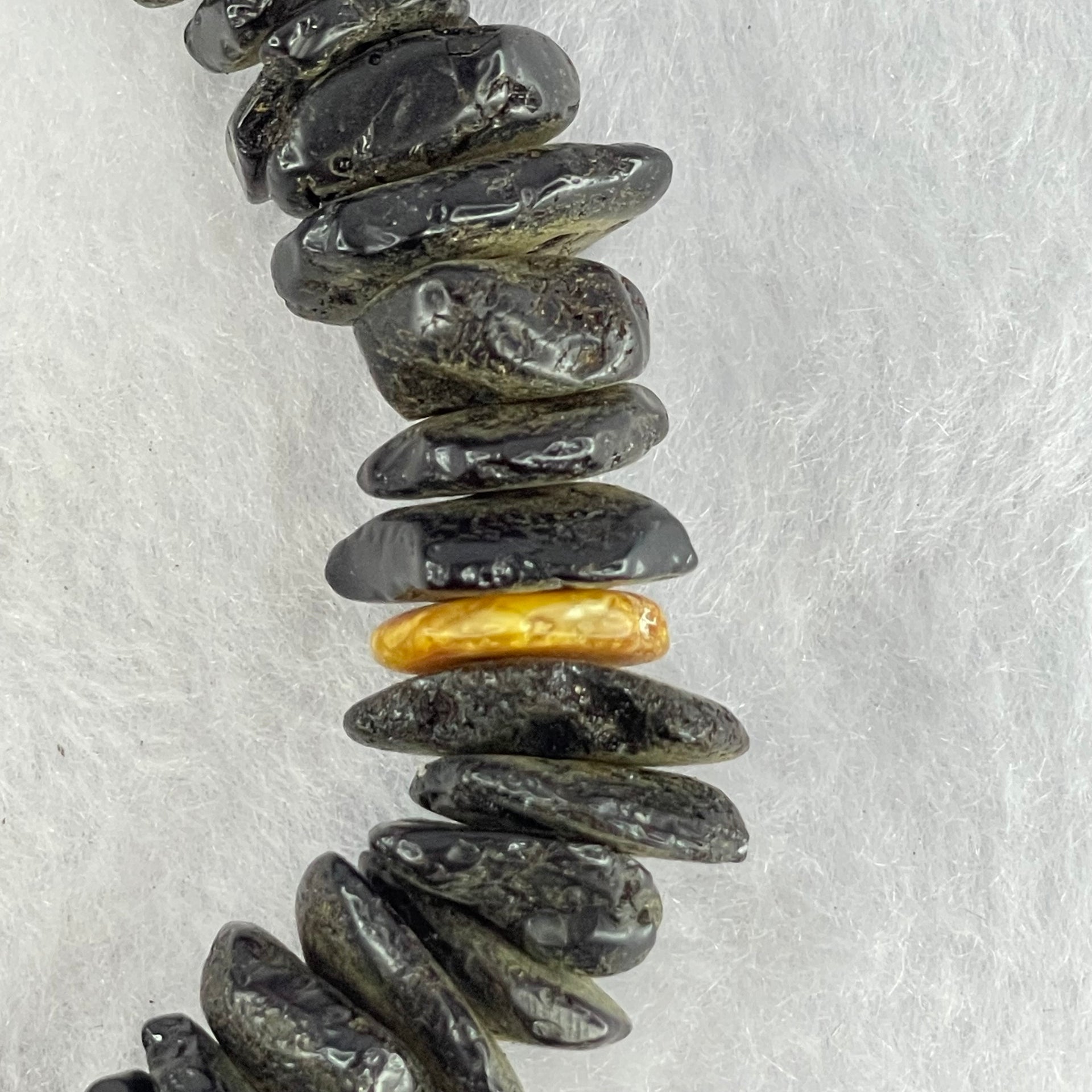 Natural Blood with Butterscotch Amber Irregular Beads Bracelet 23.06g 18.5cm 14.9 by 11.6 by 6.1 to 12.0 by 11.0 by 2.7mm 56pcs - Huangs Jadeite and Jewelry Pte Ltd