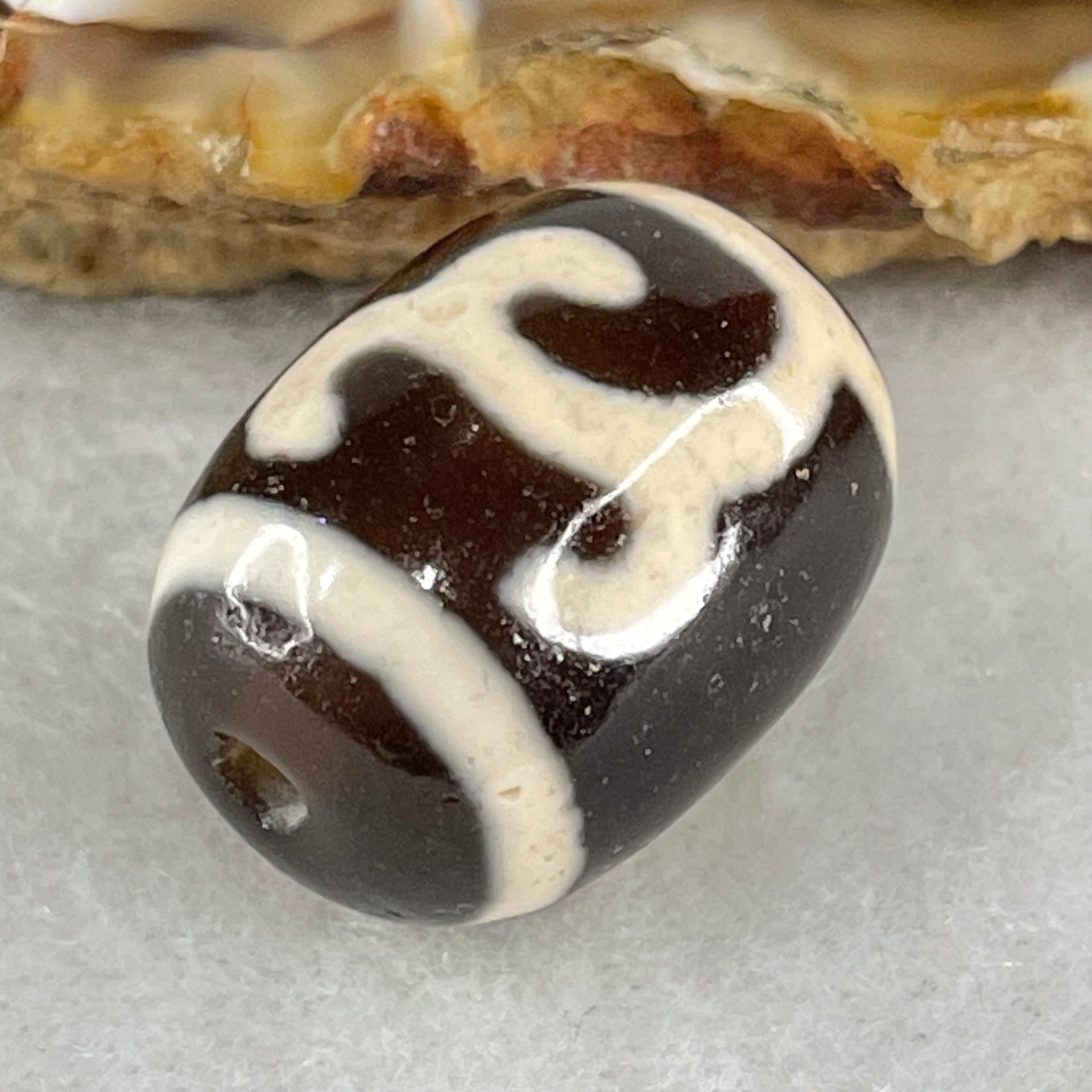 Natural Powerful Tibetan Old Oily Black White Agate Green Tara Dzi Bead Heavenly Master (Tian Zhu) 绿度母天珠 4.79g 17.6 by 13.2mm - Huangs Jadeite and Jewelry Pte Ltd