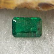 Natural Colombia Green Emerald (Beryl) Cut-Cornered Rectangular step cut 0.81ct 6.5 by 4.5 by 3.6mm - Huangs Jadeite and Jewelry Pte Ltd