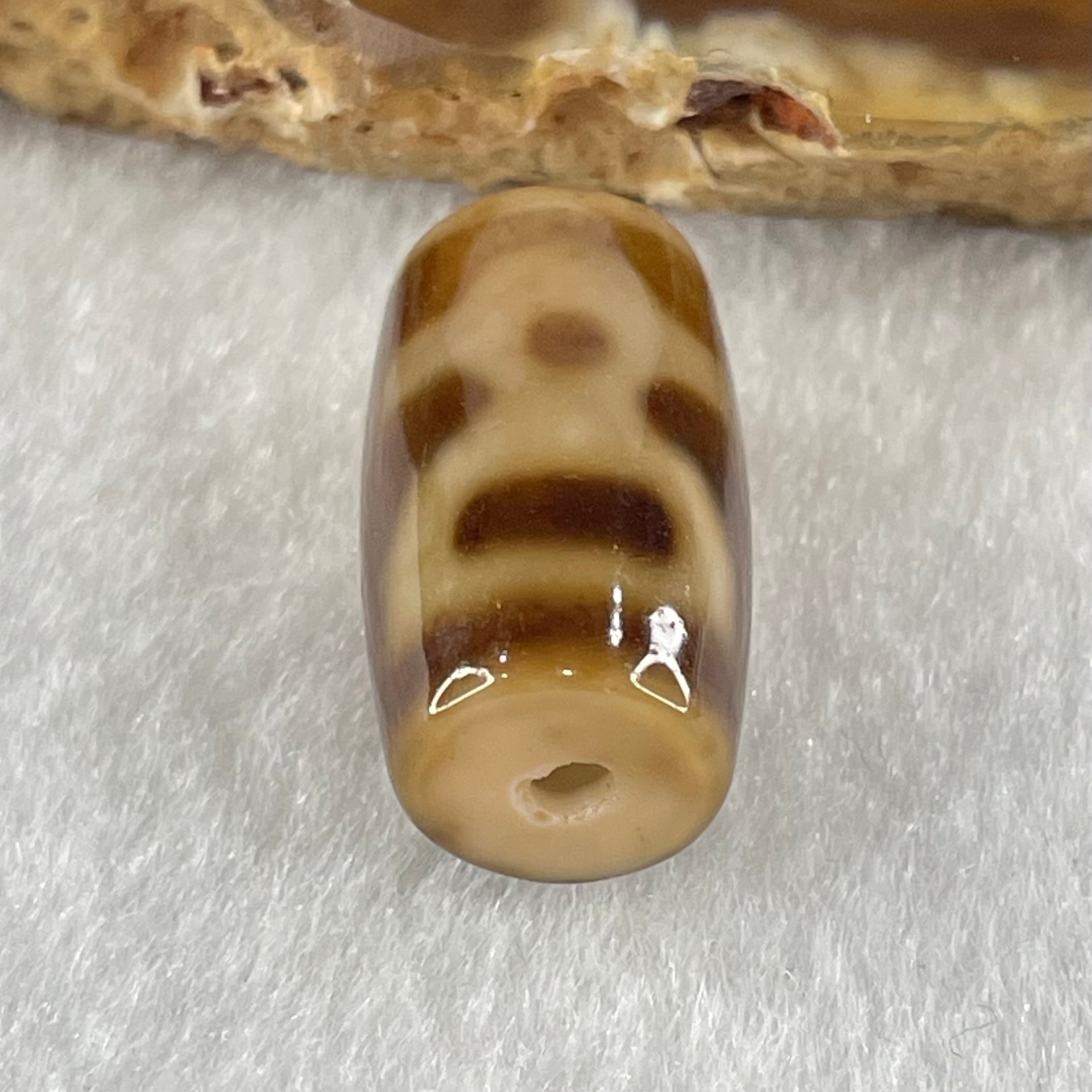 Natural Powerful Tibetan Old Oily Agate Double Cai Shen Dzi Bead Heavenly Master (Tian Zhu) 双财神长天珠 4.84g 20.4 by 11.6mm - Huangs Jadeite and Jewelry Pte Ltd