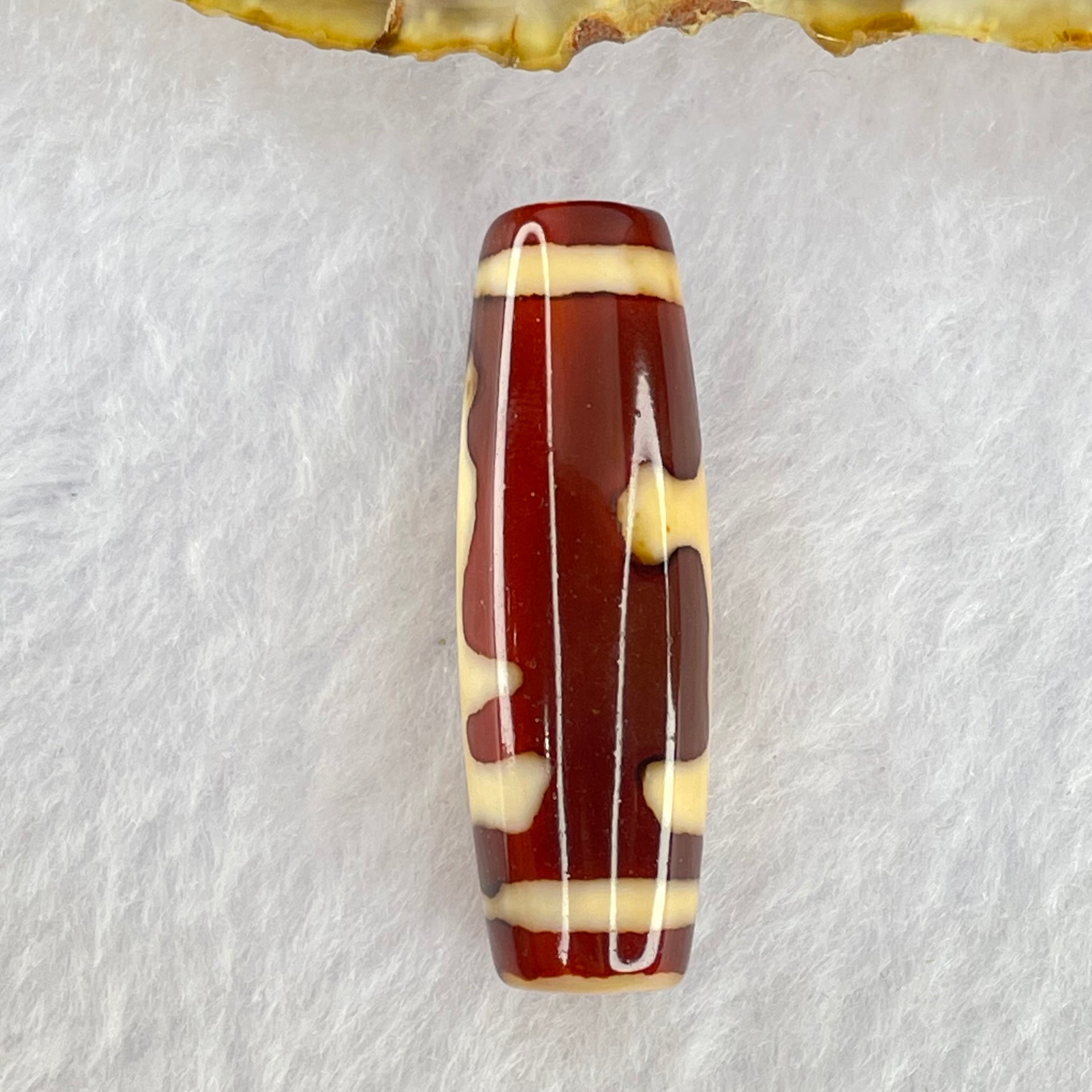 Natural Powerful Tibetan Old Oily Red and Yellowish White Agate Guan Yin Dzi Bead Heavenly Master (Tian Zhu) 观音天诛 8.94g 37.7 by 12.2mm - Huangs Jadeite and Jewelry Pte Ltd