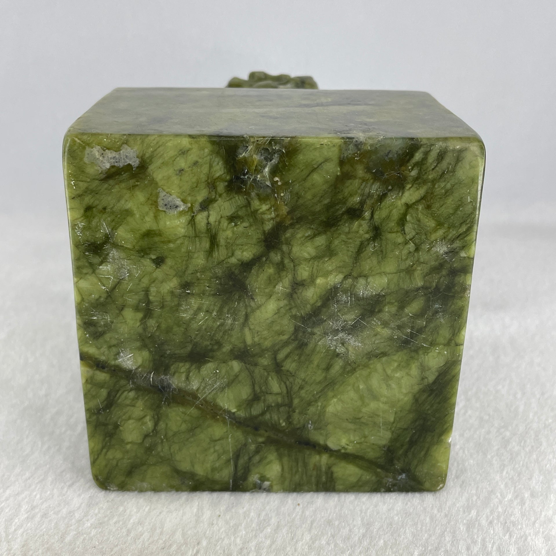 Natural Green Serpentine Dragon Seal Display 2,301.4g 92.5 by 91.5 by 145.0mm - Huangs Jadeite and Jewelry Pte Ltd